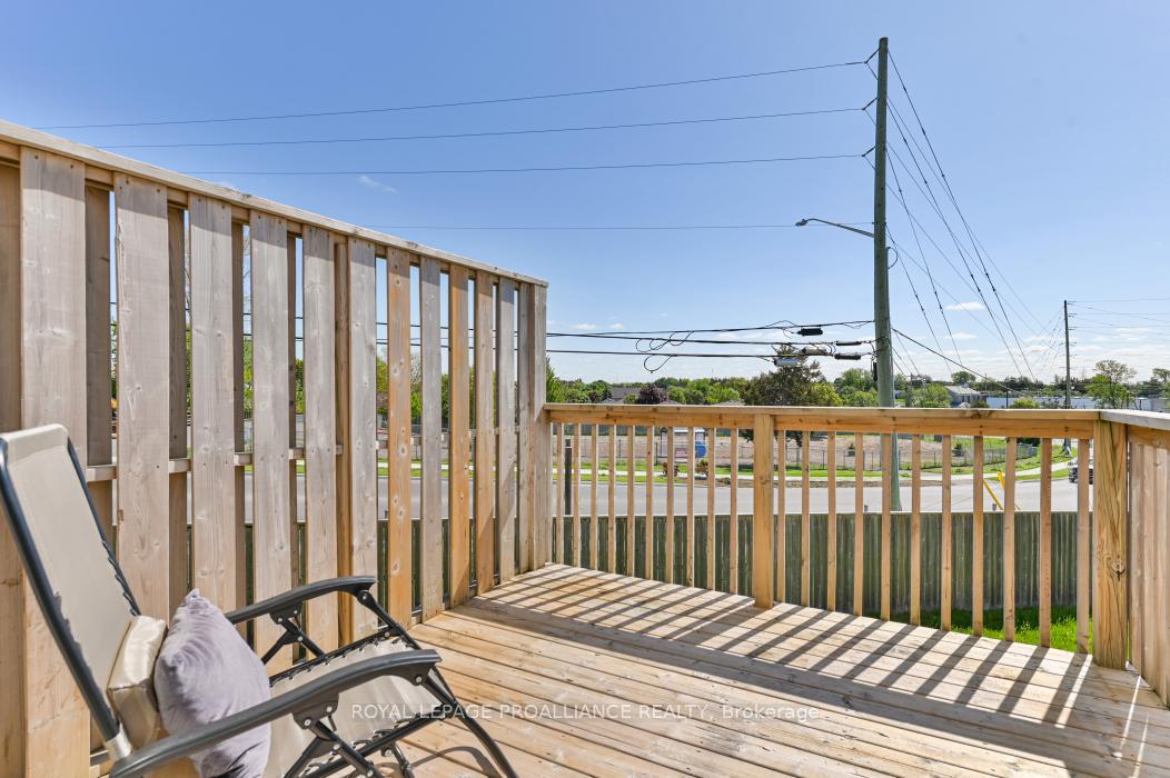 Photo 28 of 35 Mountain Ash Drive, Belleville, Thurlow Ward — HOMEH