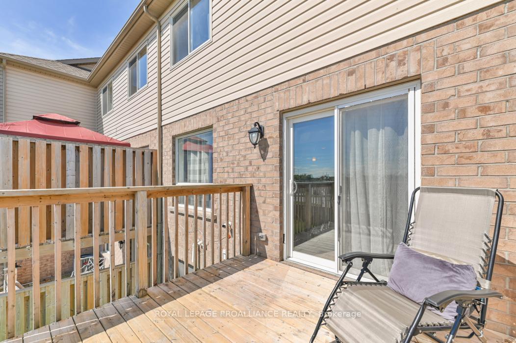 Photo 29 of 35 Mountain Ash Drive, Belleville, Thurlow Ward — HOMEH