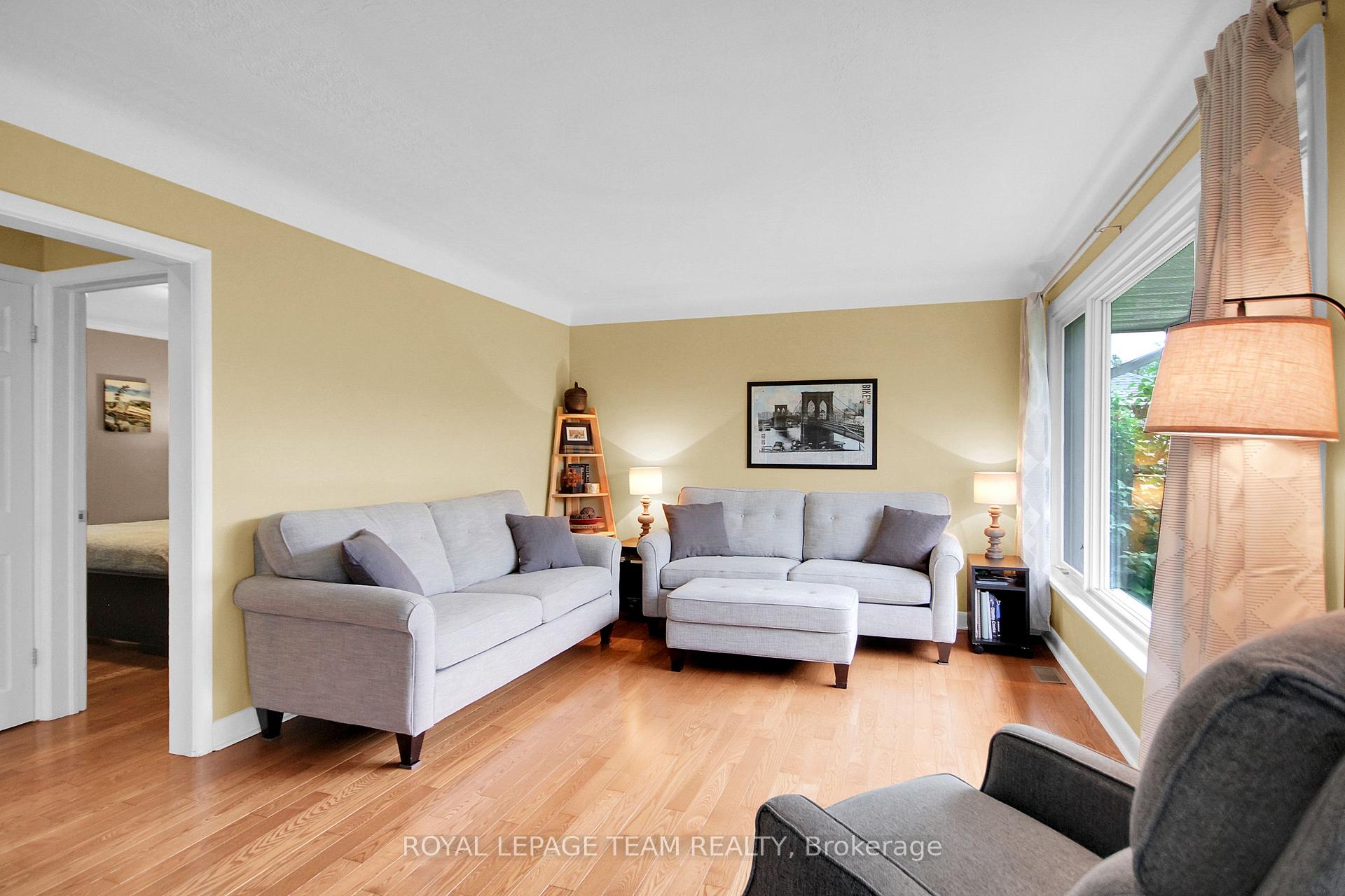 Photo 8 of 1460 Raven Avenue, Ottawa, Carlington — HOMEH