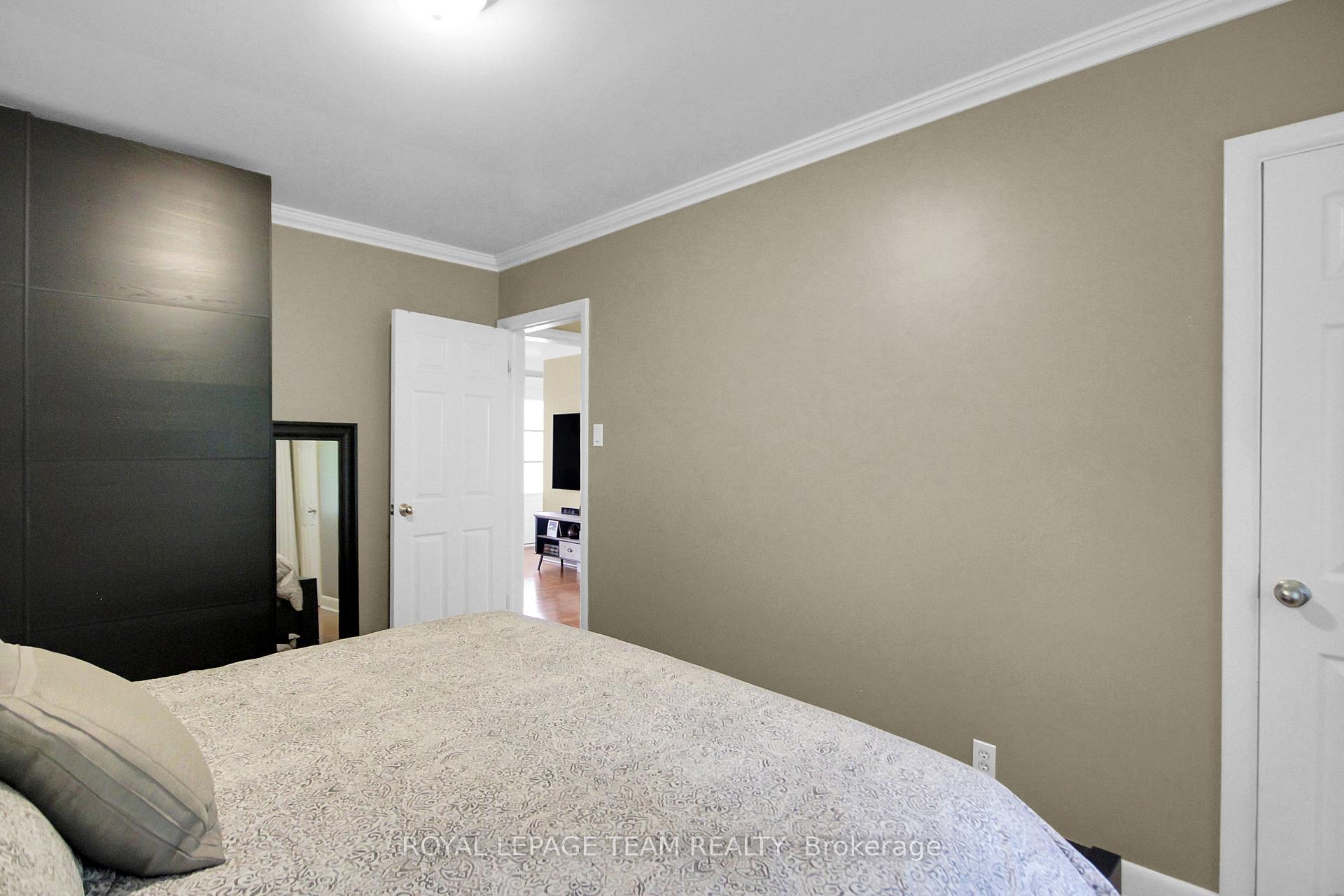 Photo 25 of 1460 Raven Avenue, Ottawa, Carlington — HOMEH