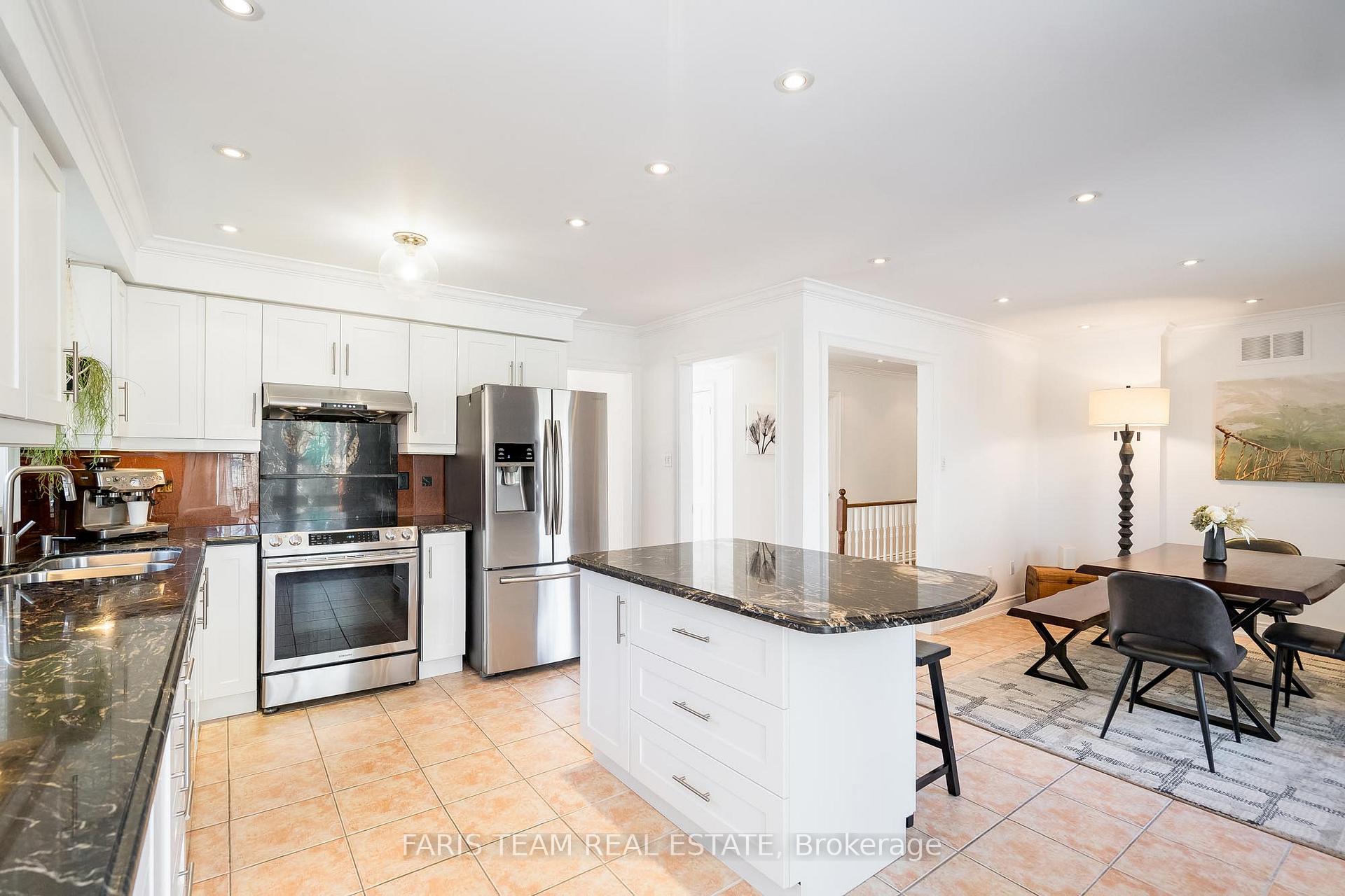 Photo 7 of 38 Summerset Drive, Barrie, Ardagh — HOMEH