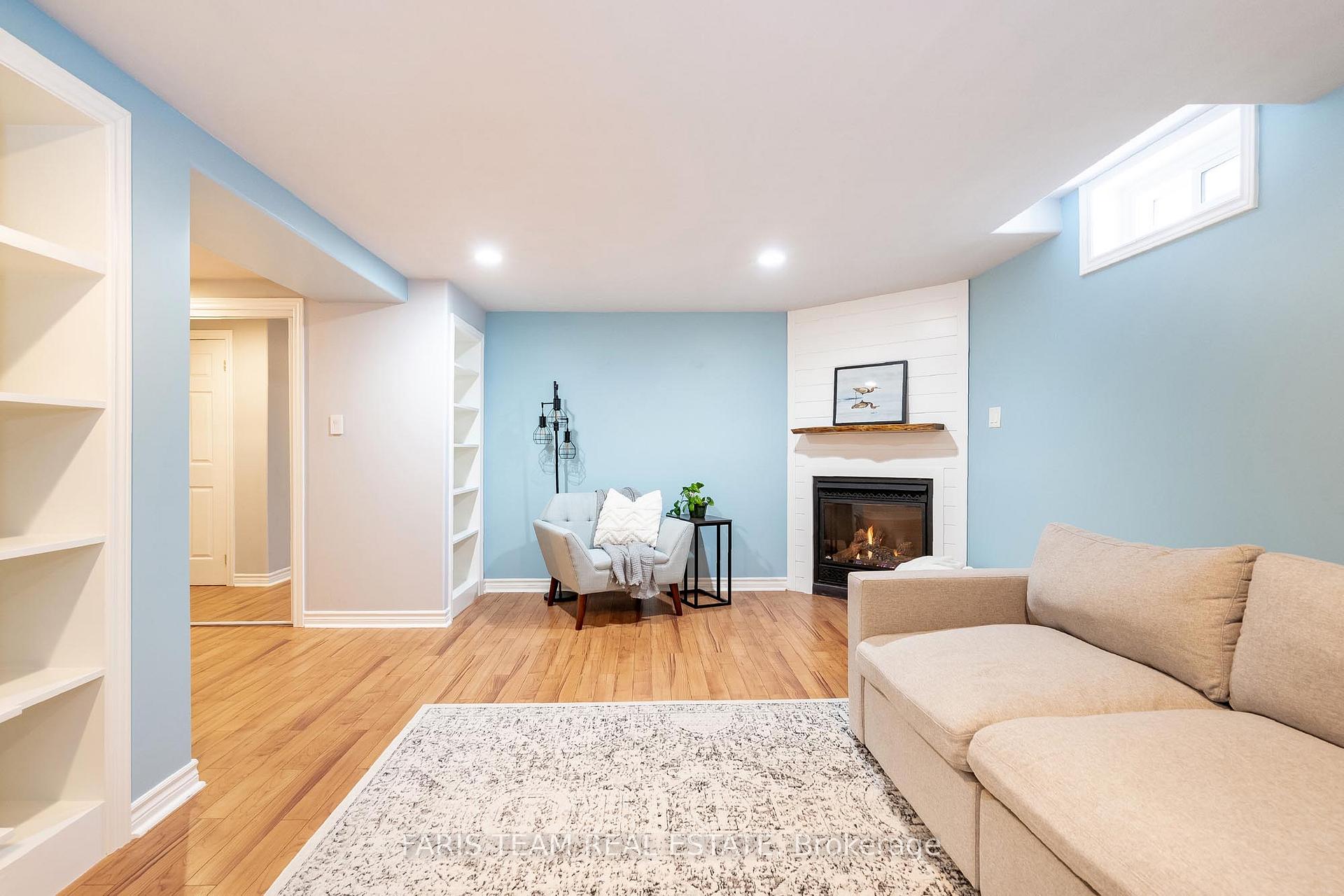 Photo 20 of 38 Summerset Drive, Barrie, Ardagh — HOMEH