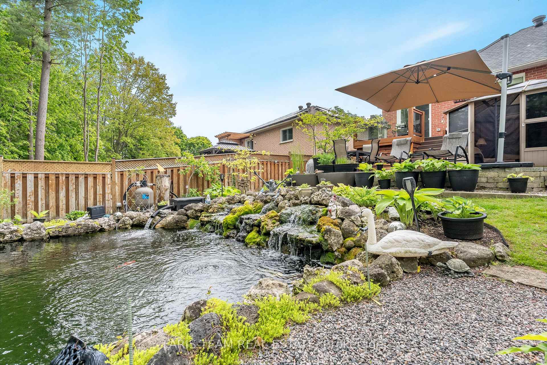Photo 29 of 38 Summerset Drive, Barrie, Ardagh — HOMEH