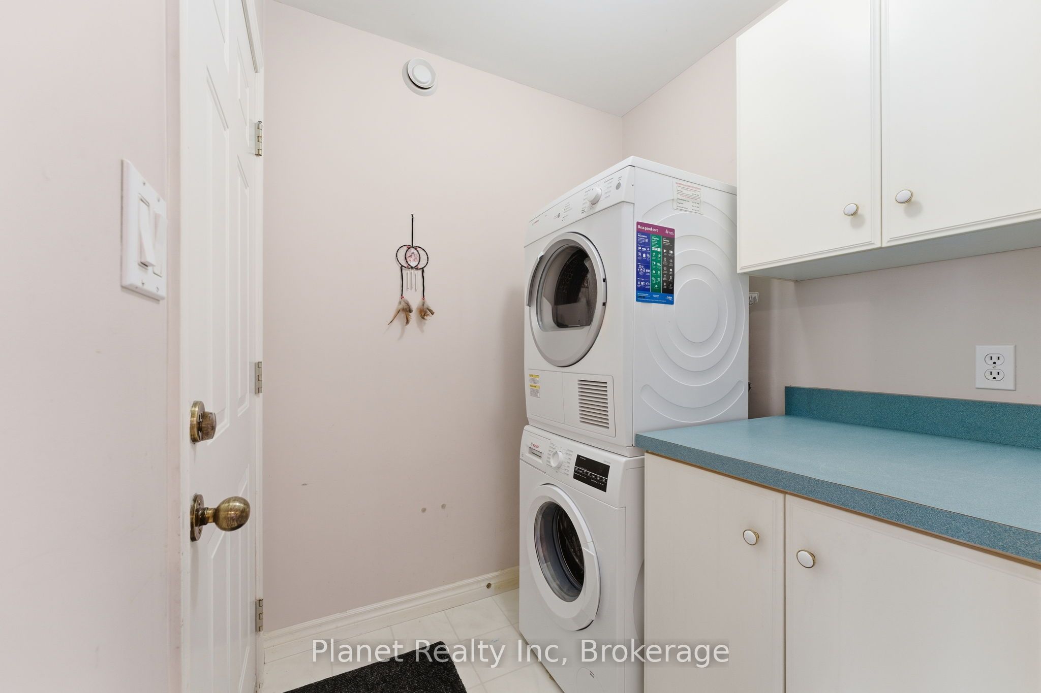 Photo 51 of 2 Sprucehaven Court, Guelph, Village By The Arboretum — HOMEH