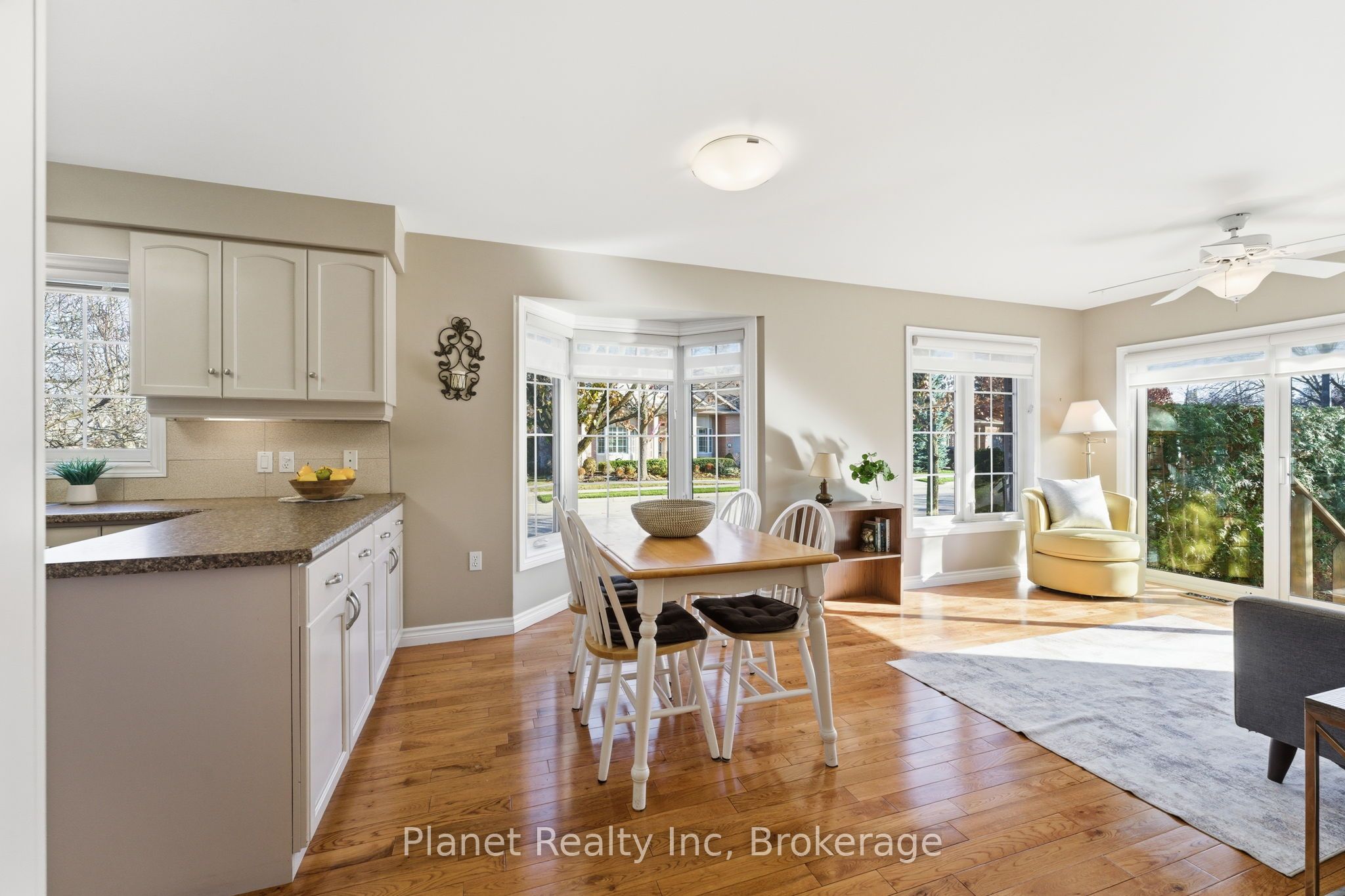 Photo 43 of 2 Sprucehaven Court, Guelph, Village By The Arboretum — HOMEH