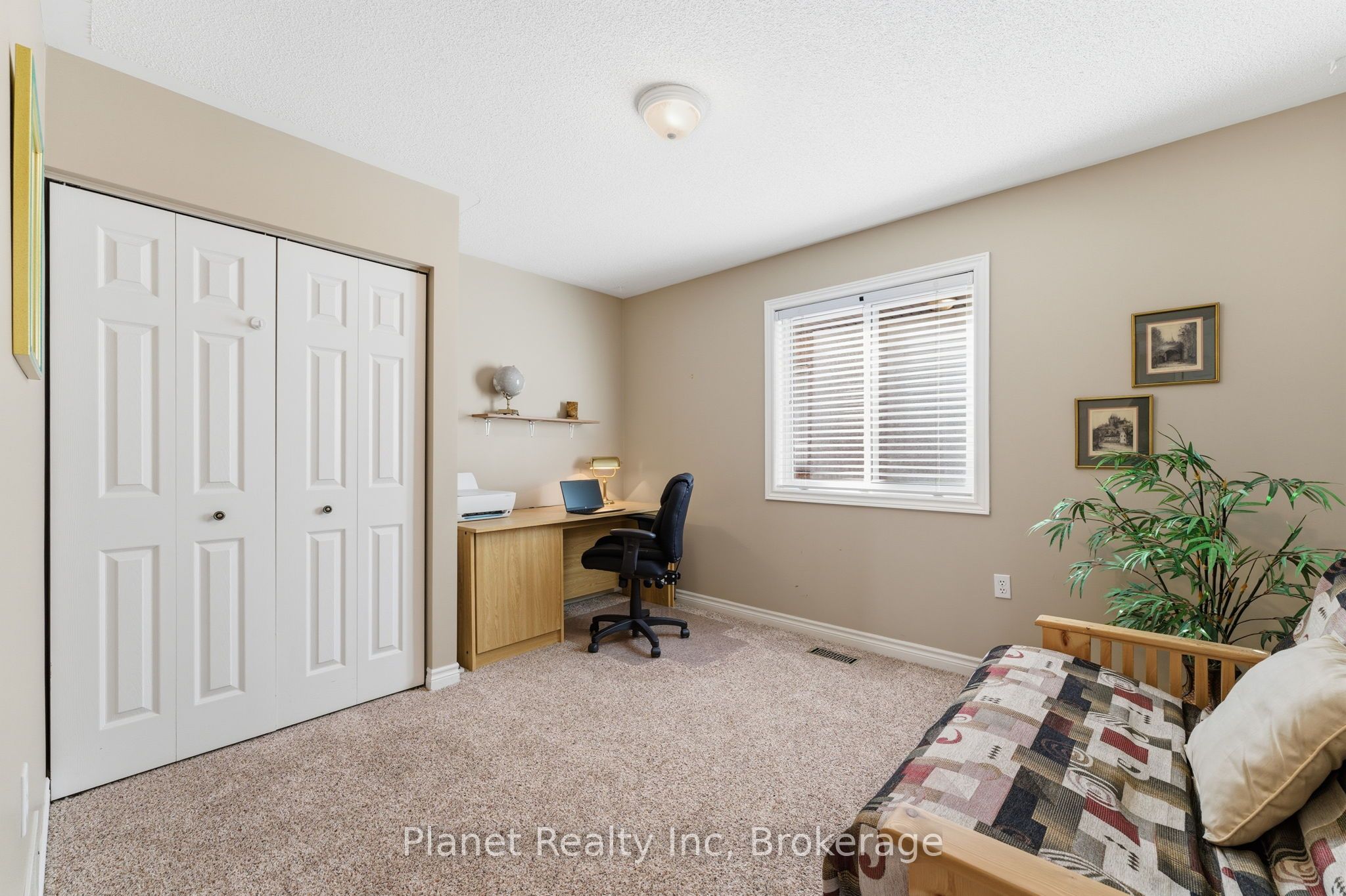 Photo 49 of 2 Sprucehaven Court, Guelph, Village By The Arboretum — HOMEH