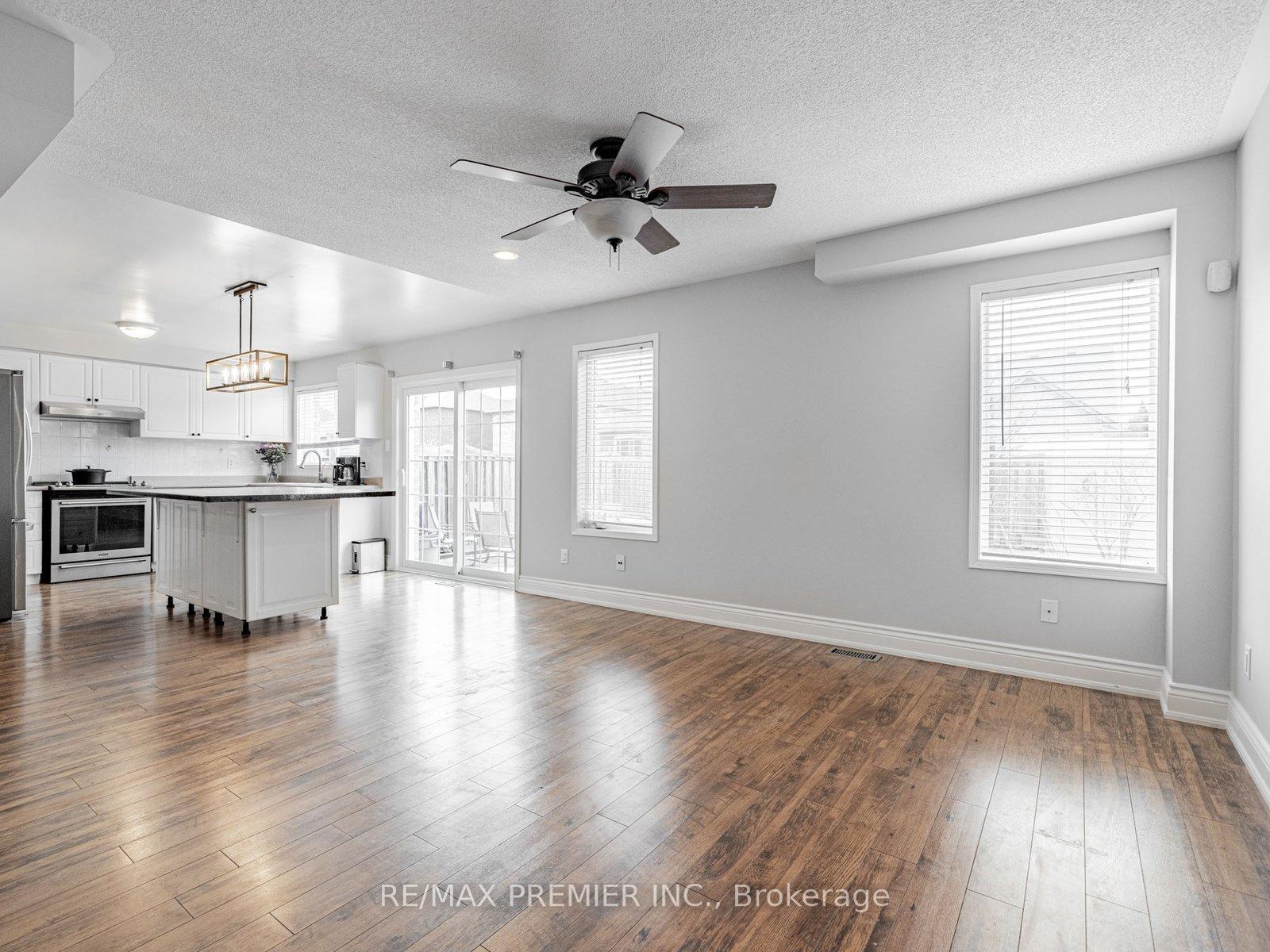 Photo 3 of 118 Tunbridge Road, Barrie, Georgian Drive — HOMEH
