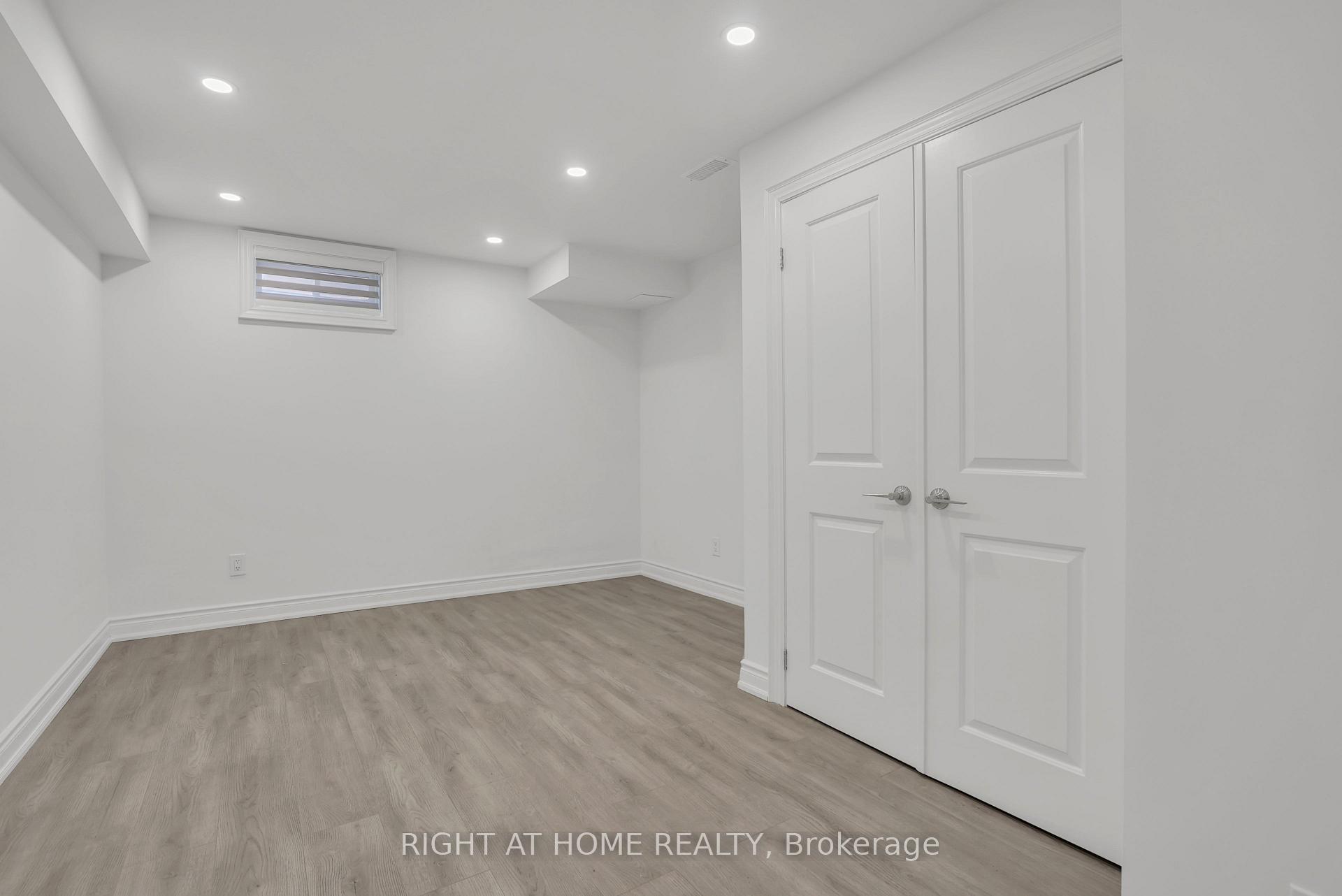 Photo 36 of 128 Durham Avenue, Barrie, Rural Barrie Southeast — HOMEH