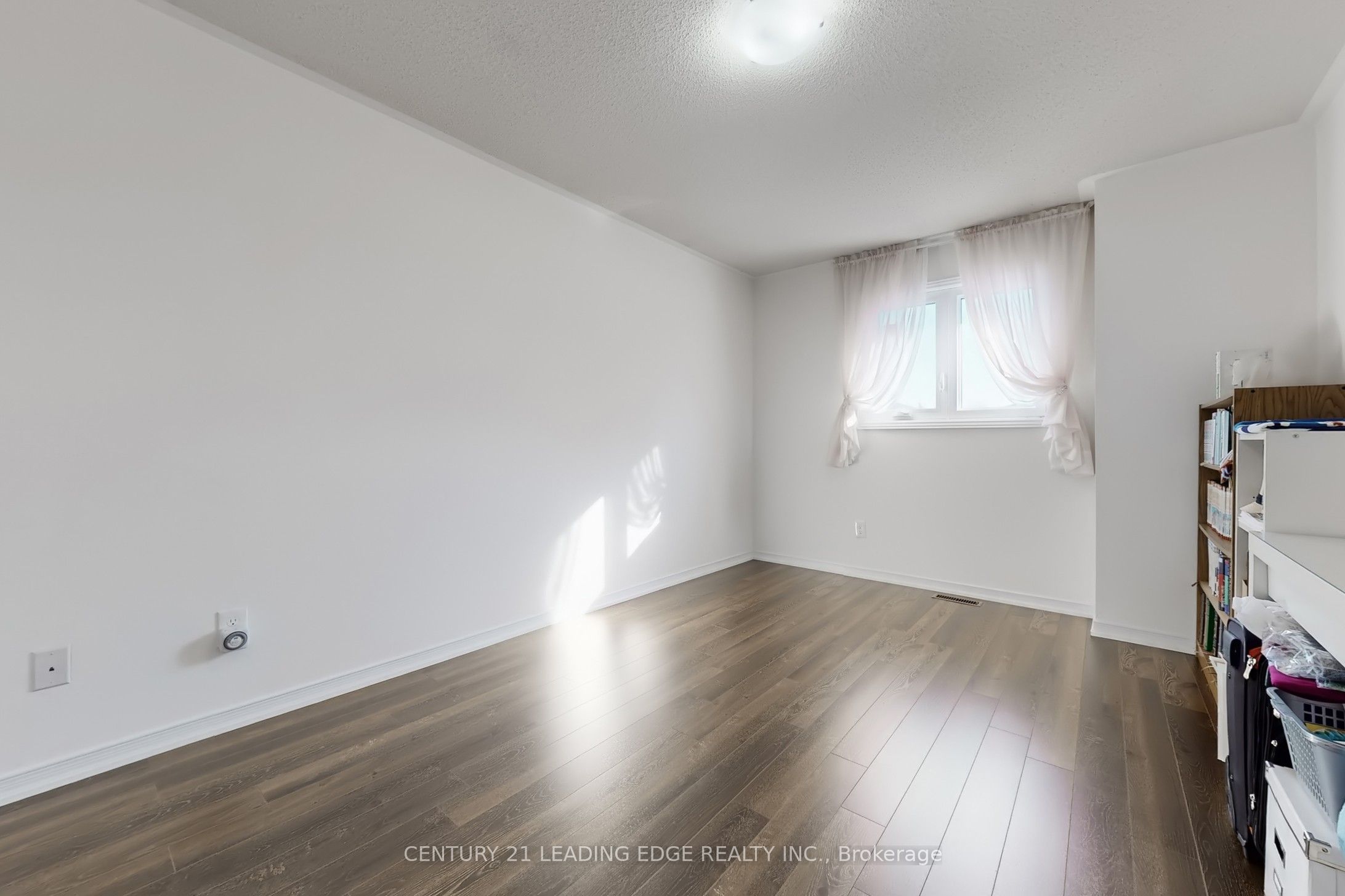 Photo 75 of 73 Hullrick Drive, Etobicoke, West Humber-Clairville — HOMEH