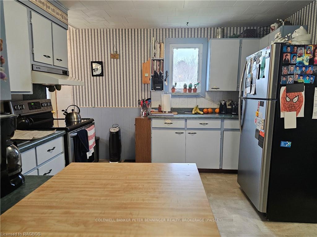Photo 14 of 184 Victoria Street, Arran-Elderslie — HOMEH