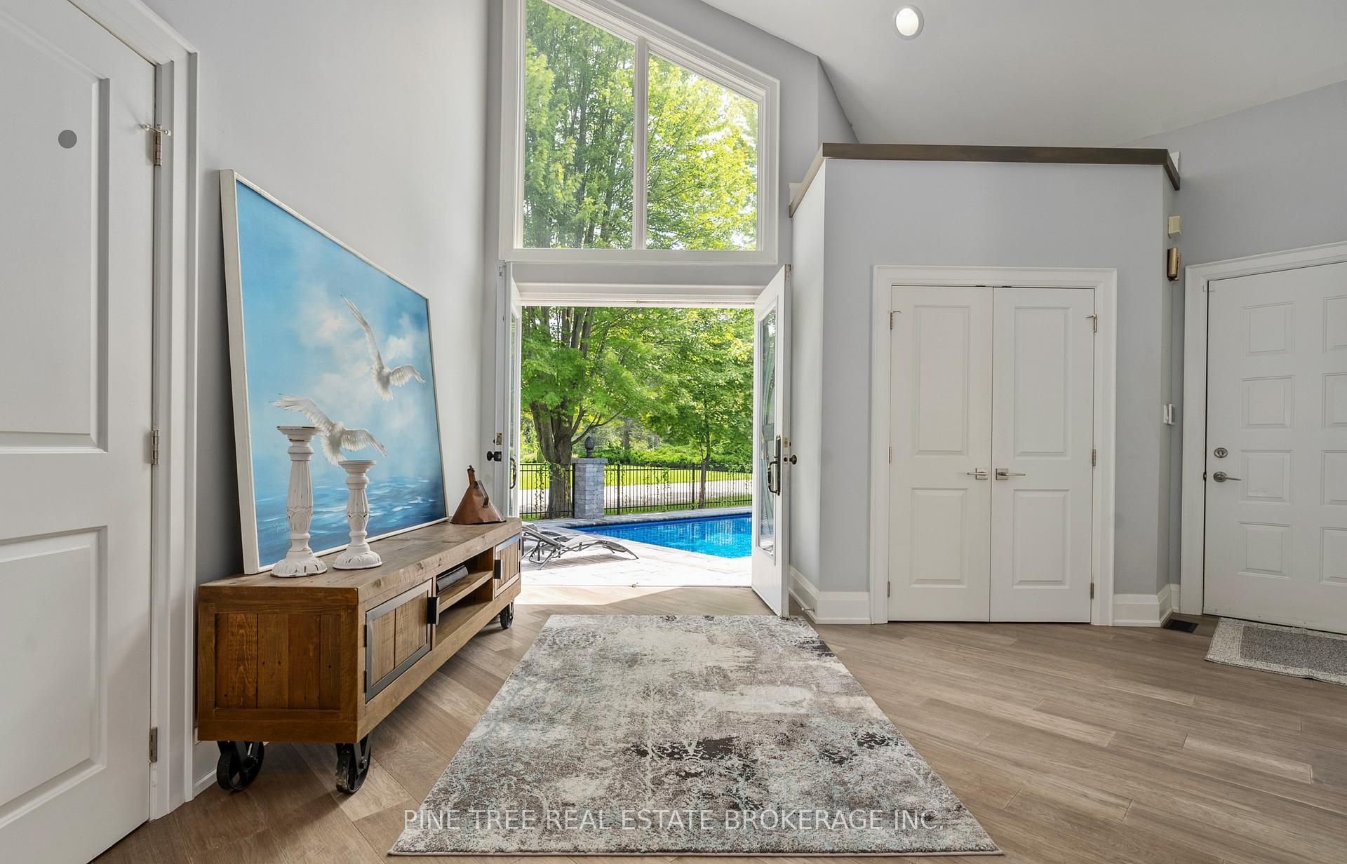Photo 5 of 409 Coxmill Road, Barrie, South Shore — HOMEH