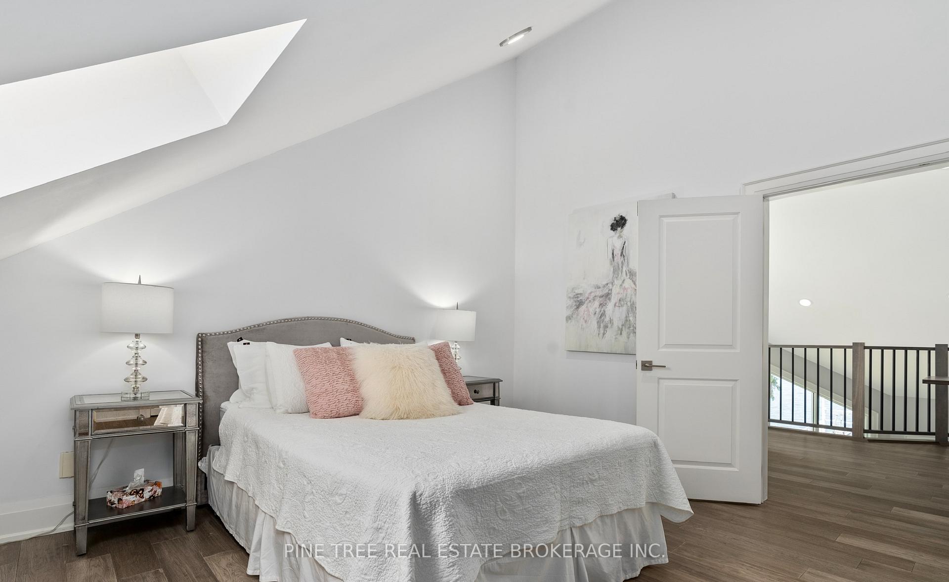 Photo 26 of 409 Coxmill Road, Barrie, South Shore — HOMEH