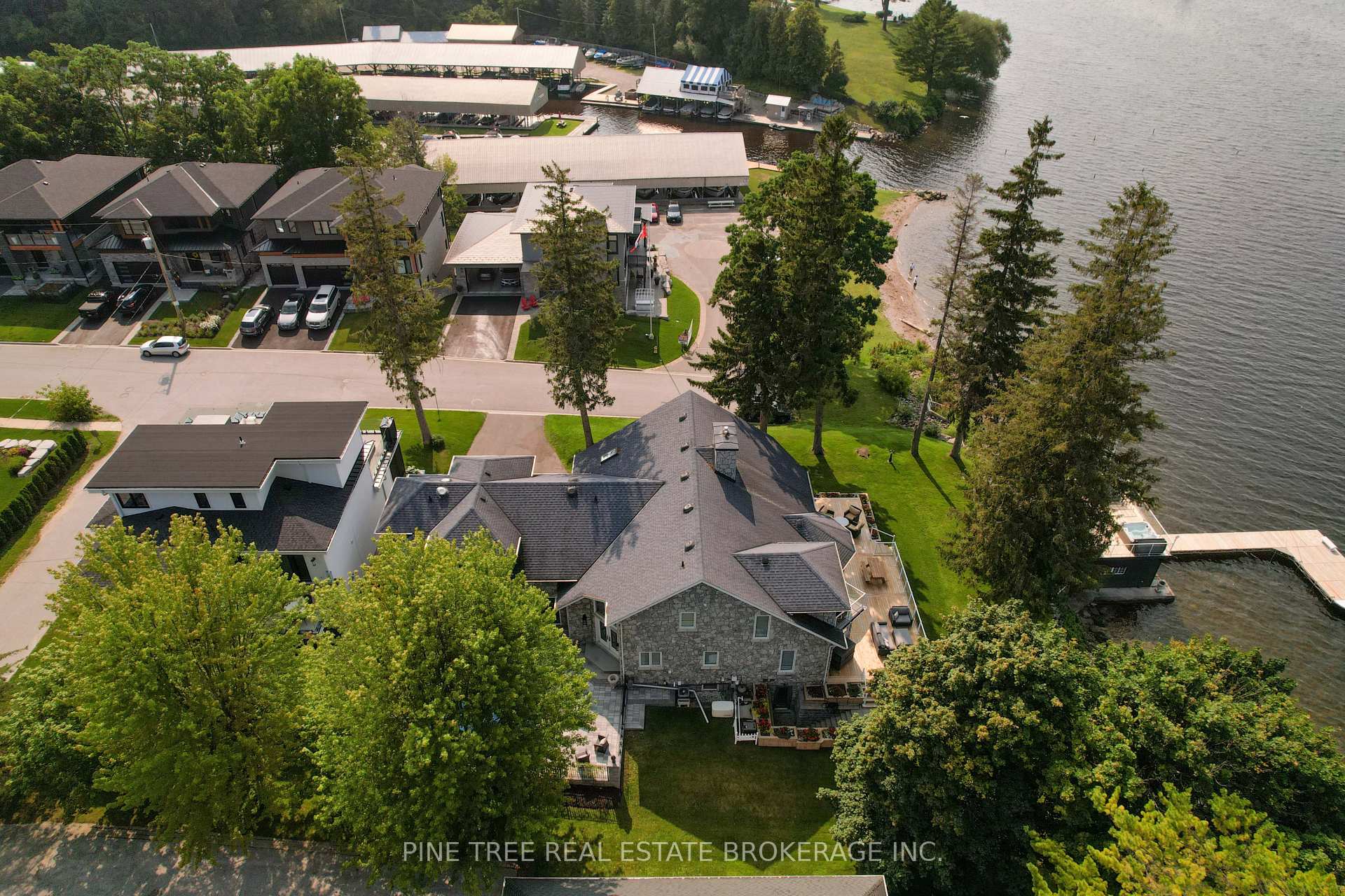 Photo 38 of 409 Coxmill Road, Barrie, South Shore — HOMEH