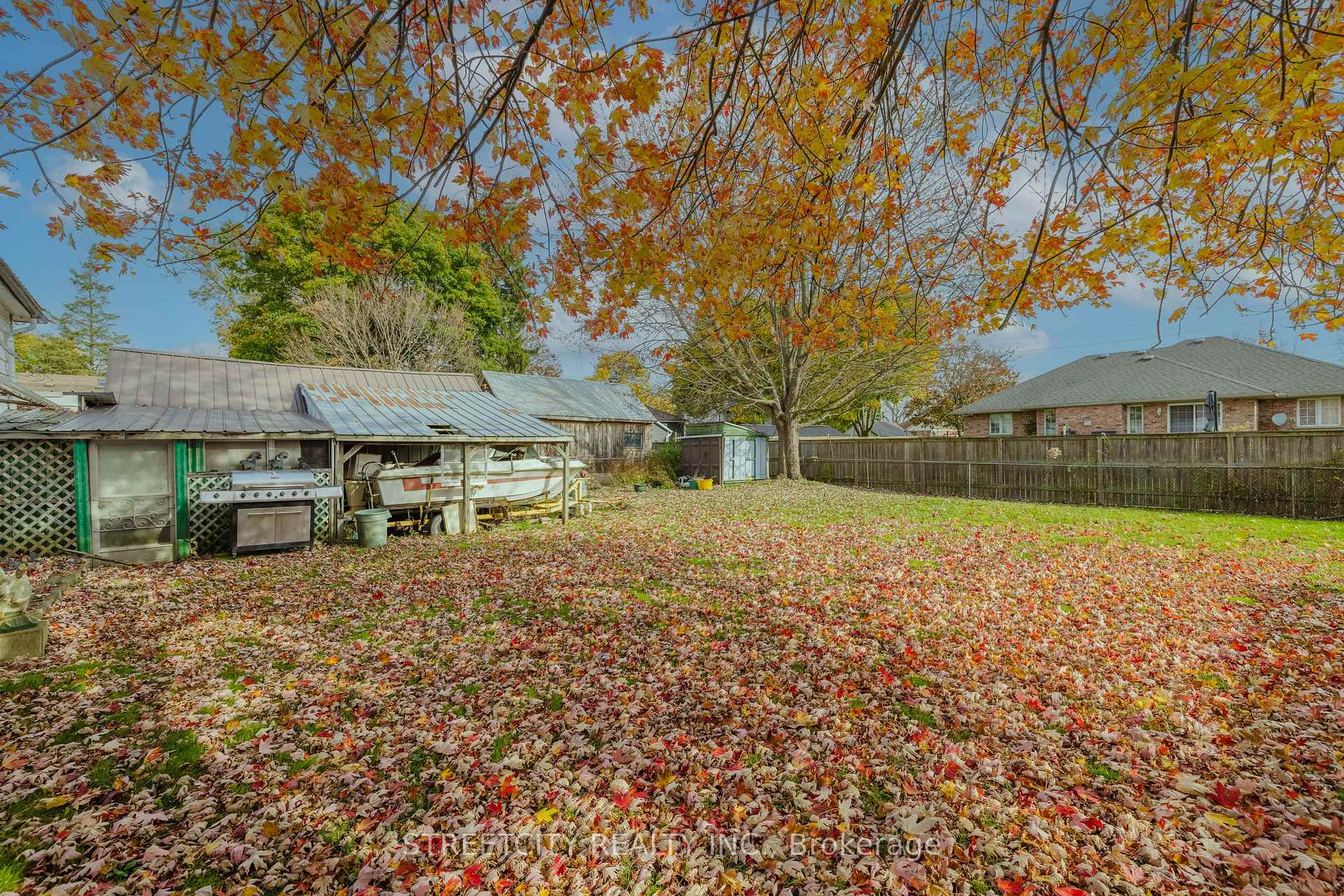 Photo 9 of 225 John Street N, Aylmer — HOMEH