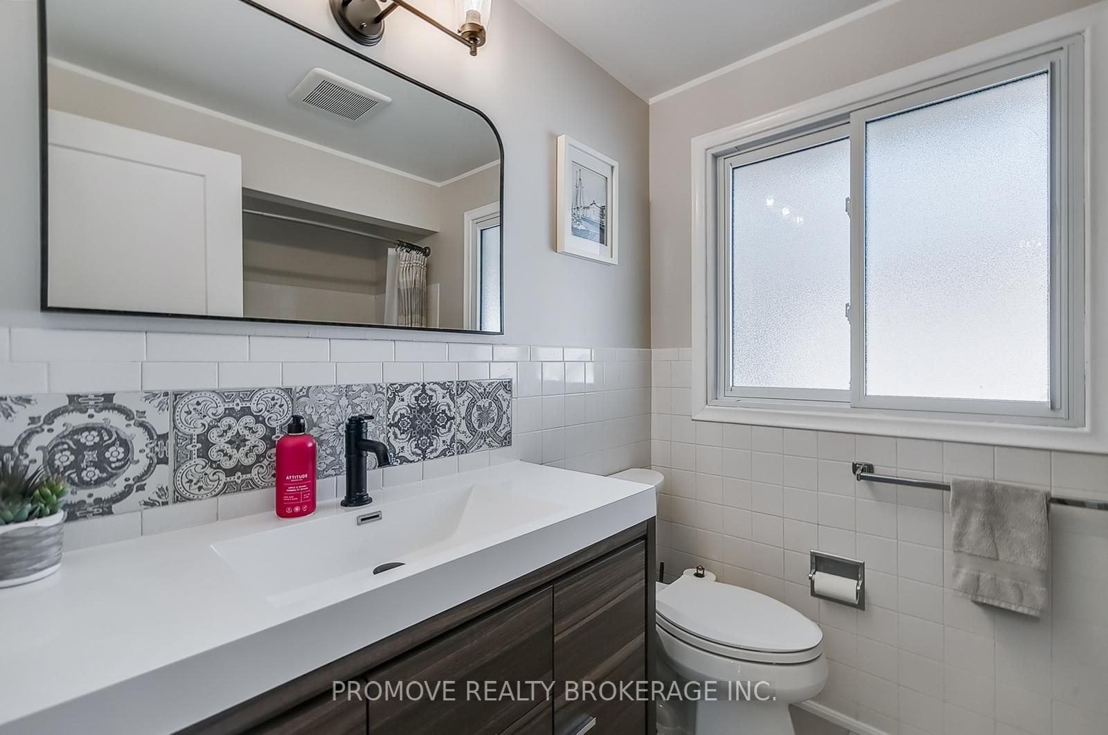 Photo 56 of 78 Devere Drive, Guelph, Dovercliffe Park/Old University — HOMEH