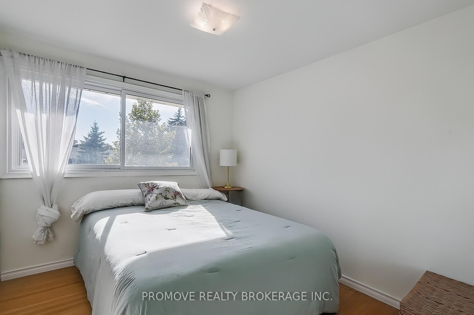 Photo 57 of 78 Devere Drive, Guelph, Dovercliffe Park/Old University — HOMEH