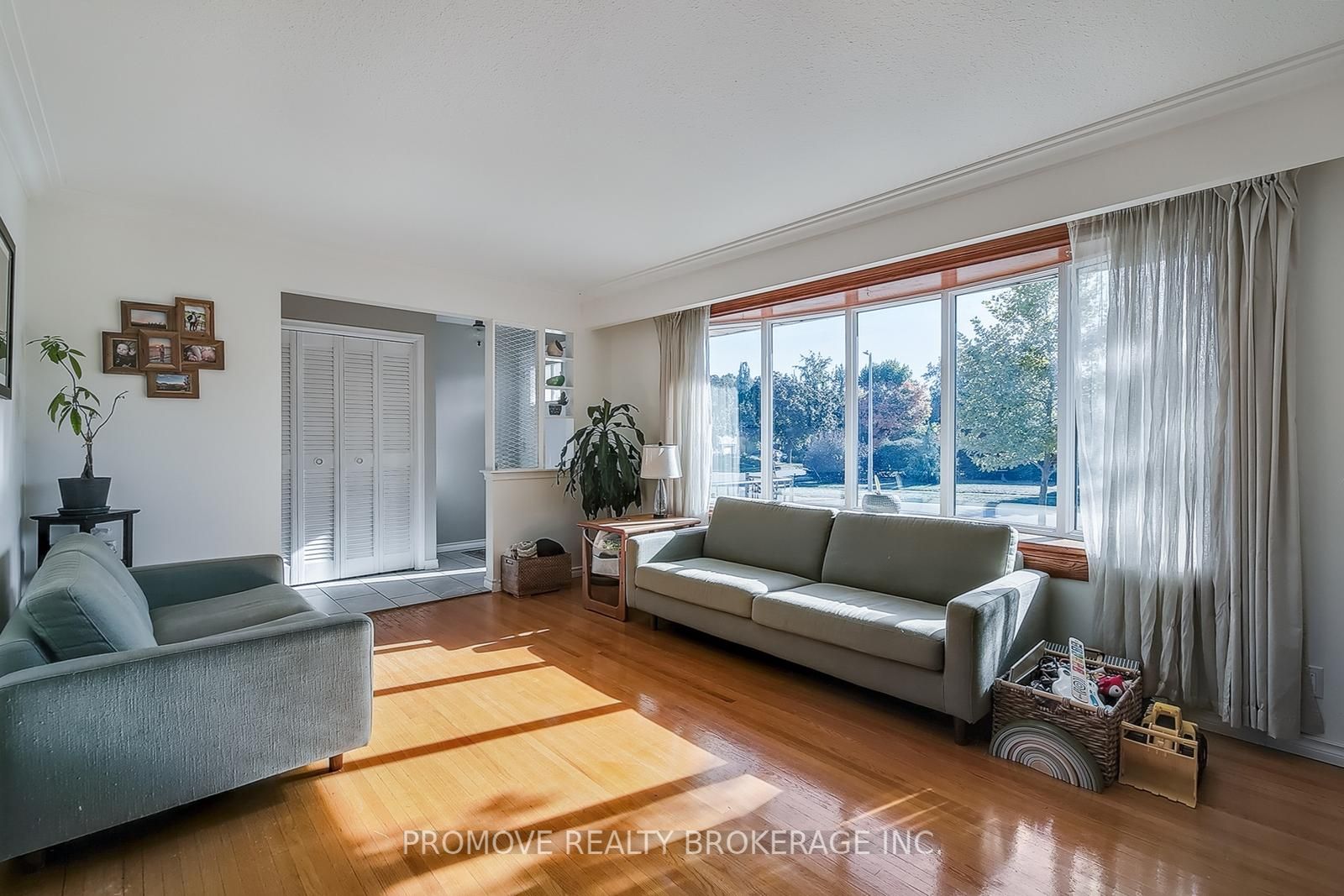 Photo 49 of 78 Devere Drive, Guelph, Dovercliffe Park/Old University — HOMEH