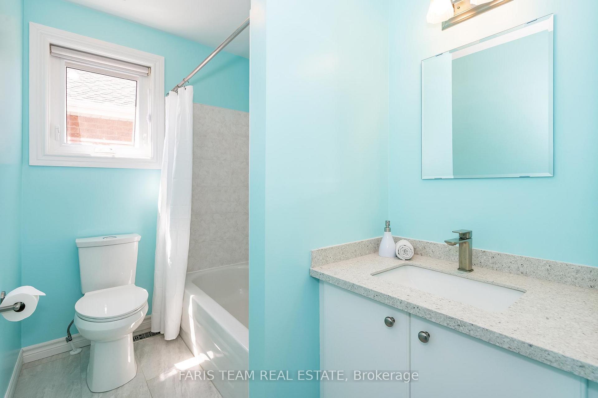 Photo 16 of 22 Watson Drive, Barrie, East Bayfield — HOMEH