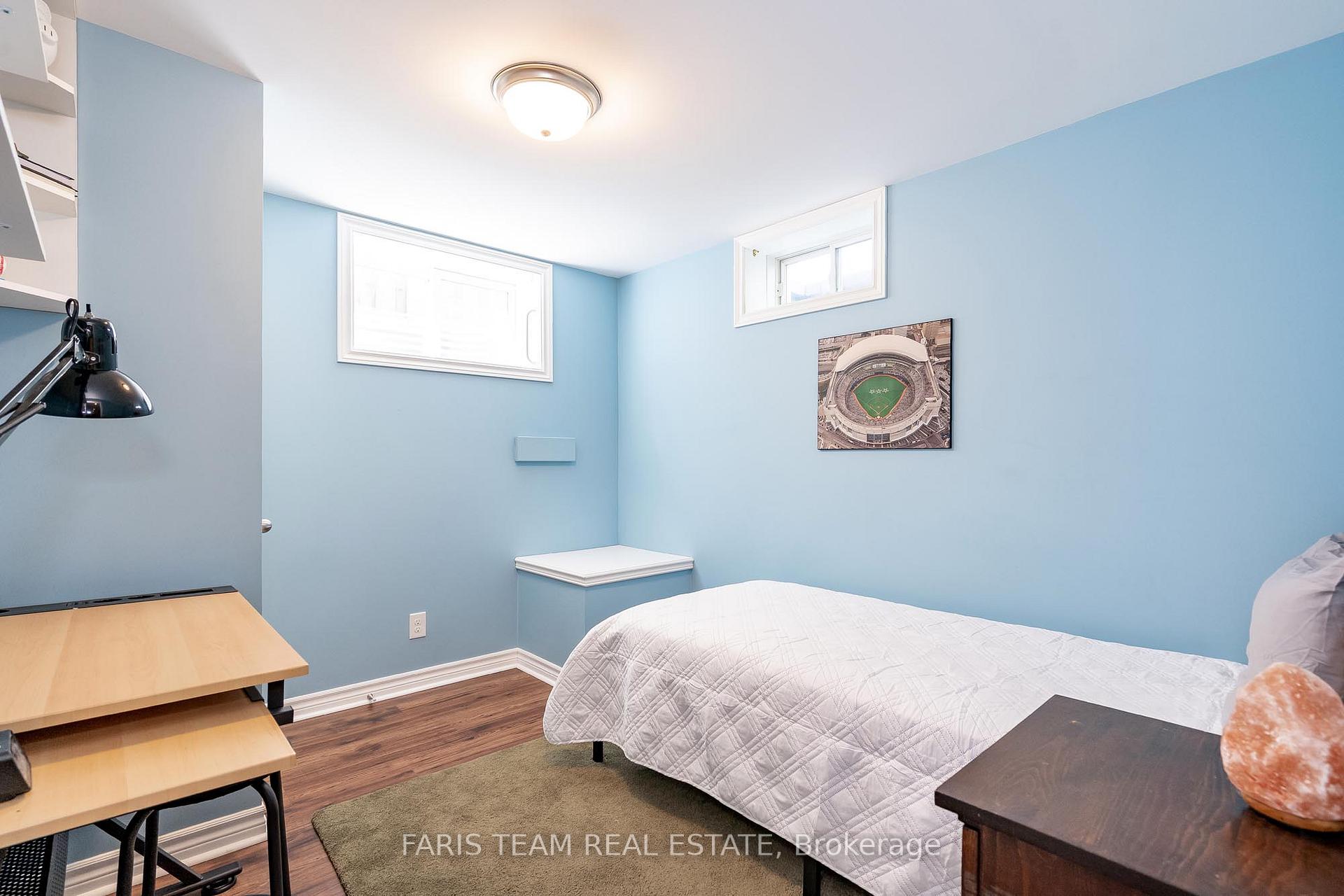 Photo 20 of 22 Watson Drive, Barrie, East Bayfield — HOMEH