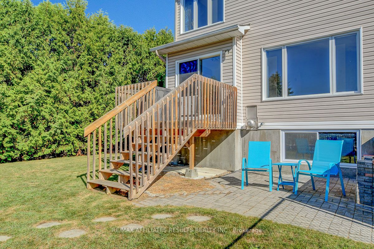 Photo 86 of 97 Flowertree Crescent, Ottawa, Kanata - Emerald Meadows/Trailwest — HOMEH