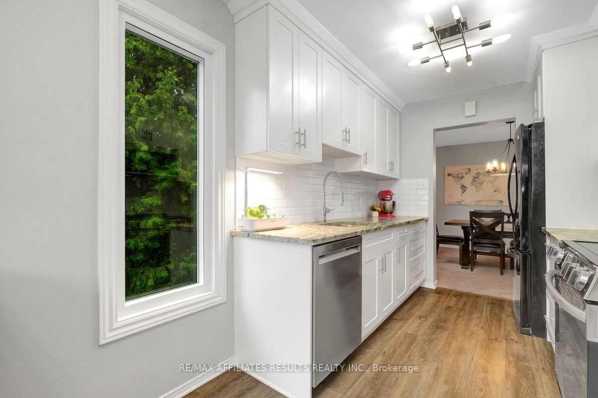 Photo 65 of 97 Flowertree Crescent, Ottawa, Kanata - Emerald Meadows/Trailwest — HOMEH