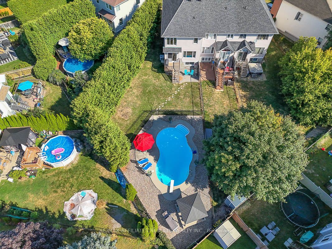 Photo 94 of 97 Flowertree Crescent, Ottawa, Kanata - Emerald Meadows/Trailwest — HOMEH