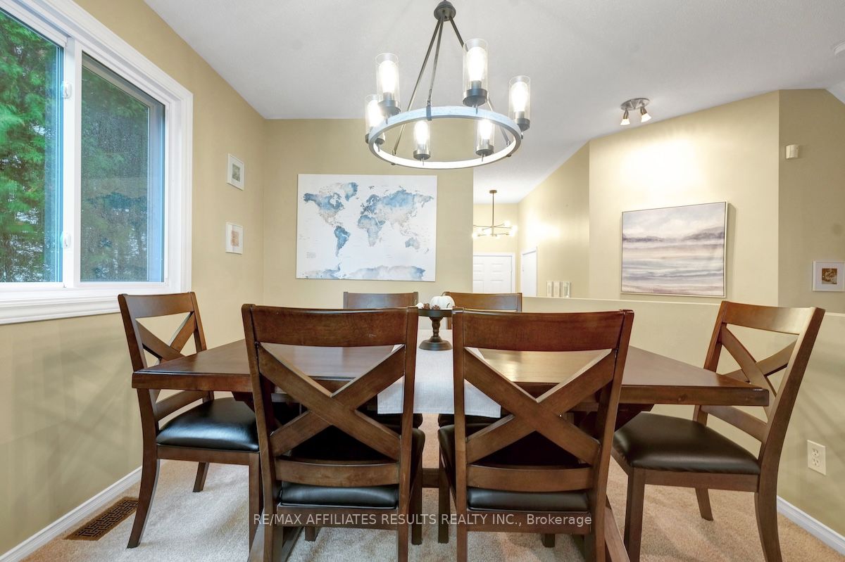 Photo 57 of 97 Flowertree Crescent, Ottawa, Kanata - Emerald Meadows/Trailwest — HOMEH