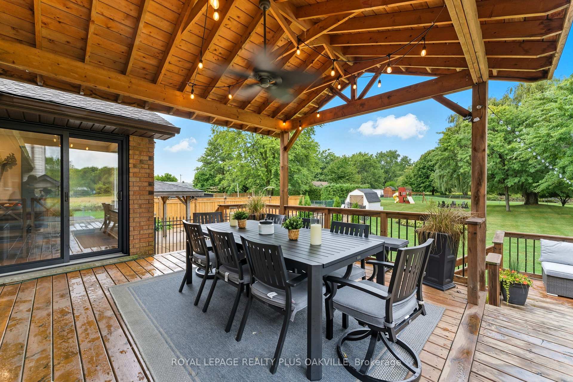Photo 33 of 9904 Dickenson Road W, Hamilton, Rural Glanbrook — HOMEH