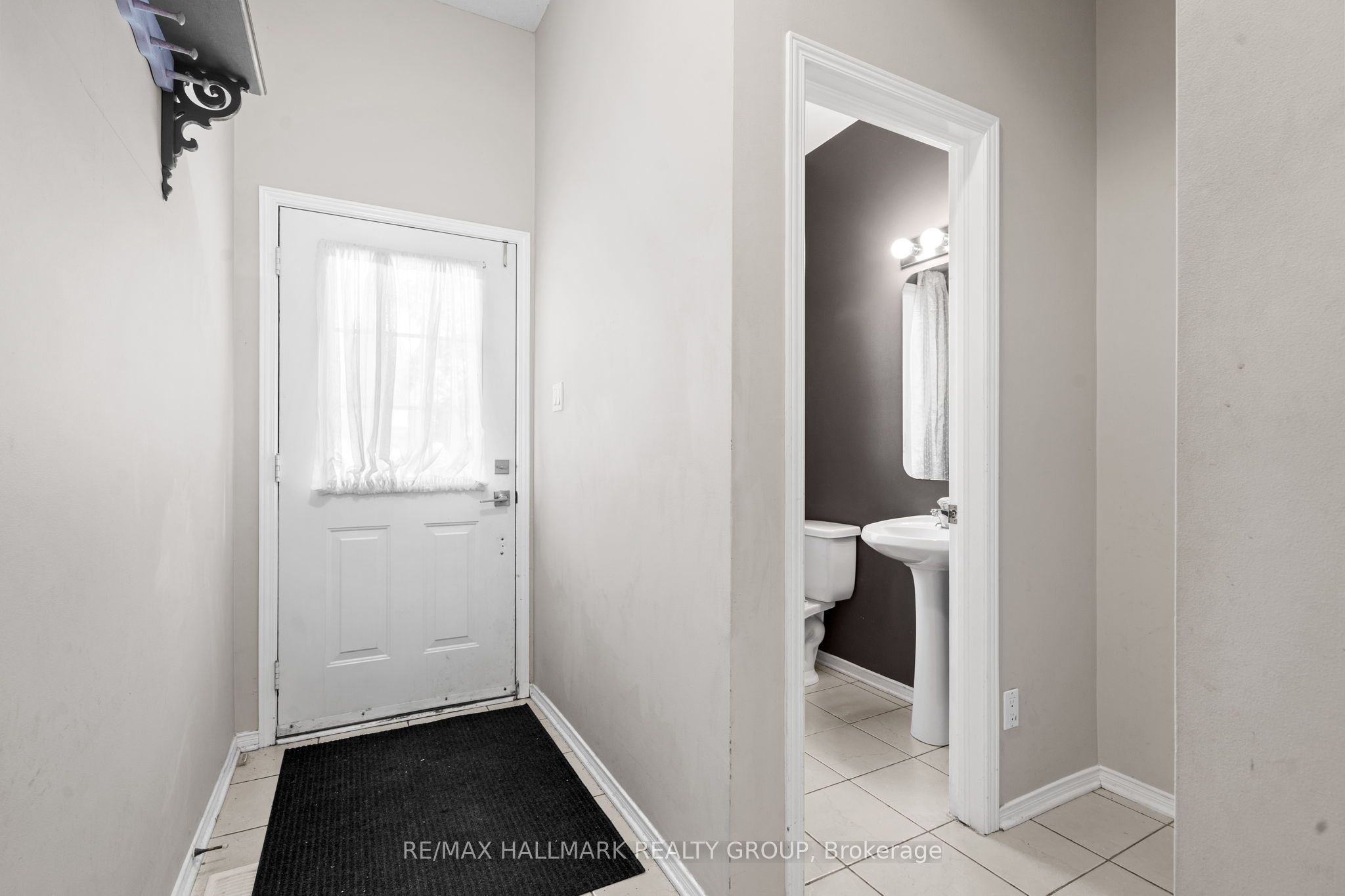 Photo 42 of 200 Glynn Avenue, Ottawa, Overbrook/Castle Heights — HOMEH