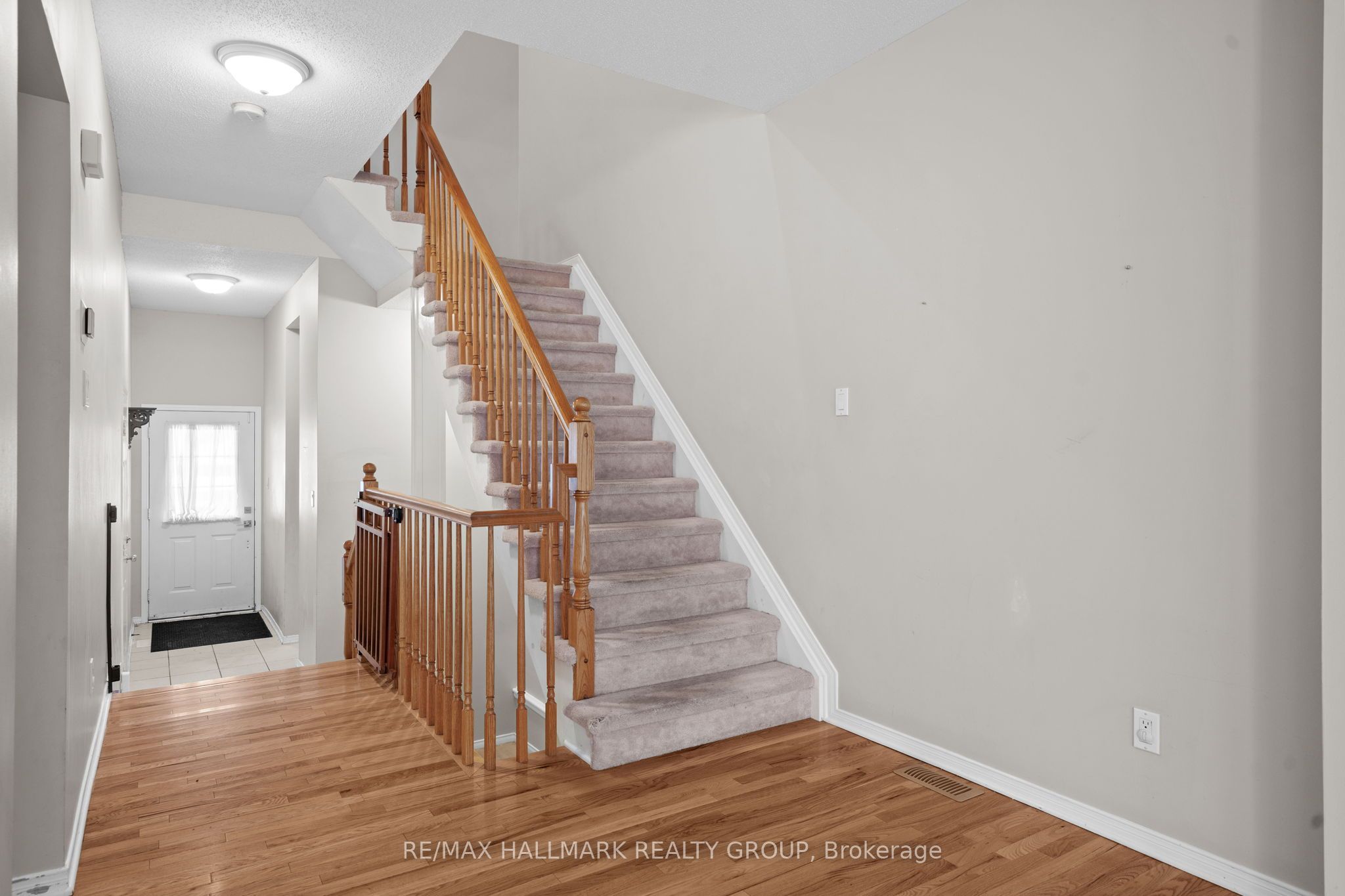 Photo 54 of 200 Glynn Avenue, Ottawa, Overbrook/Castle Heights — HOMEH