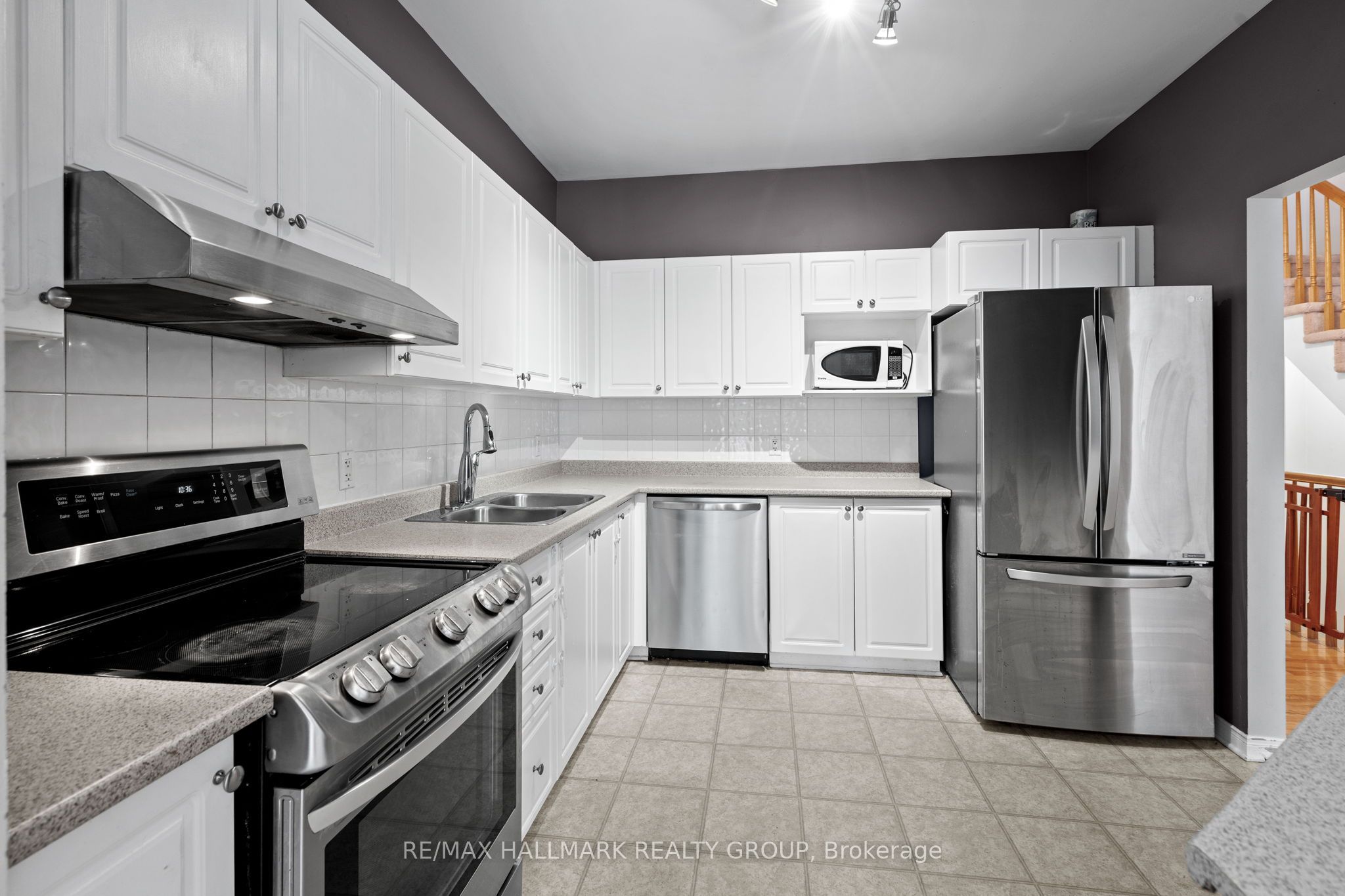 Photo 50 of 200 Glynn Avenue, Ottawa, Overbrook/Castle Heights — HOMEH