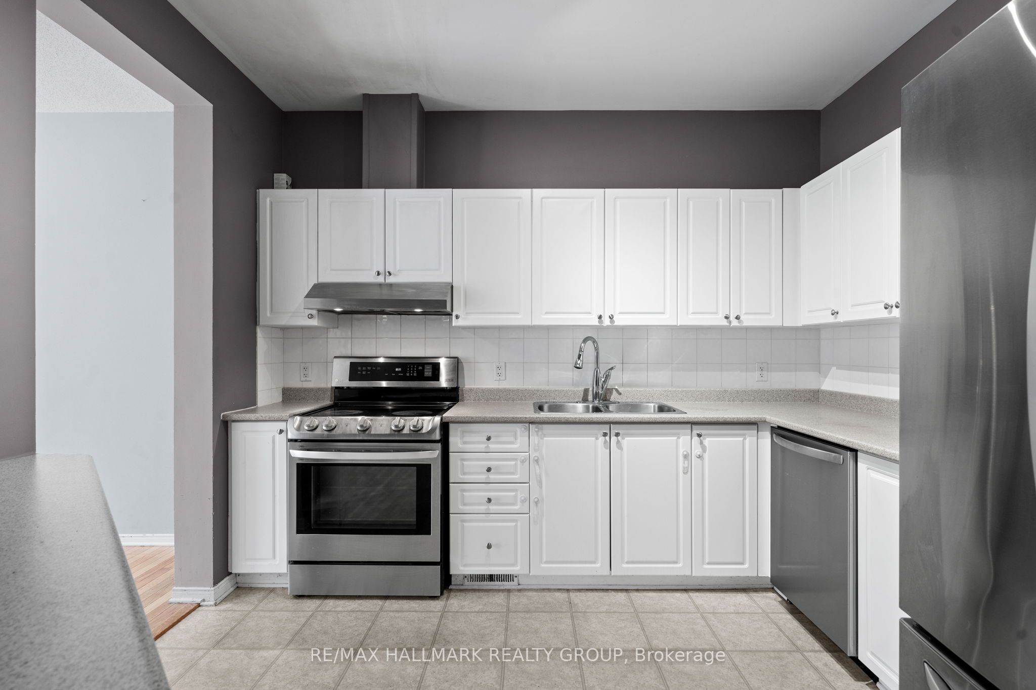 Photo 51 of 200 Glynn Avenue, Ottawa, Overbrook/Castle Heights — HOMEH