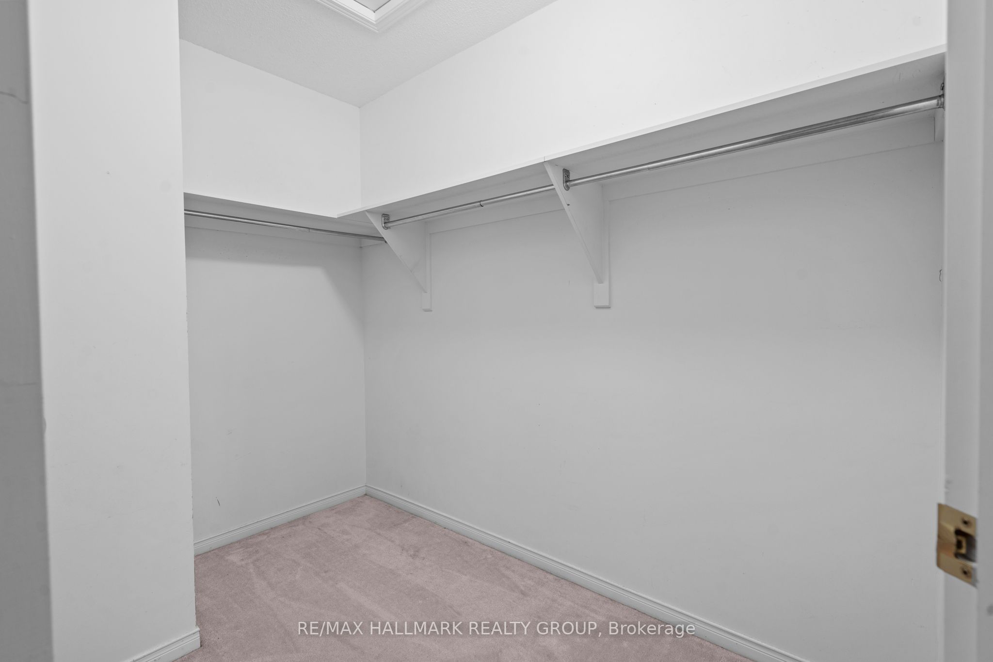 Photo 59 of 200 Glynn Avenue, Ottawa, Overbrook/Castle Heights — HOMEH