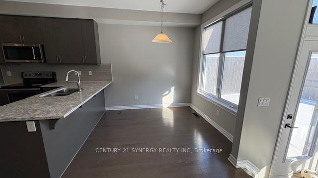 Photo 9 of 129 Eric Maloney Way, Ottawa, Blossom Park/Kemp Park/Findlay Creek — HOMEH