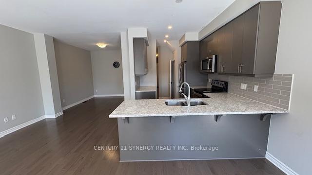 Photo 10 of 129 Eric Maloney Way, Ottawa, Blossom Park/Kemp Park/Findlay Creek — HOMEH