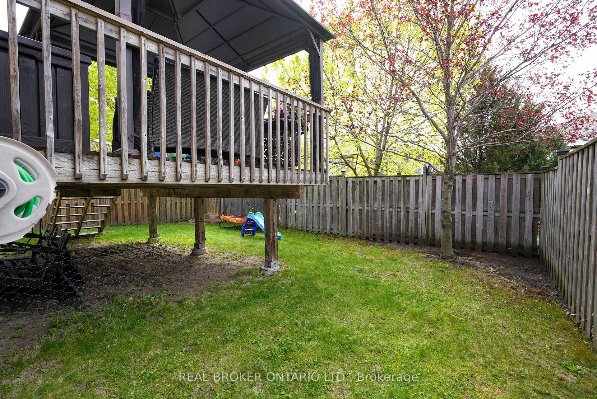 Photo 28 of 59 Jagges Drive, Barrie, Edgehill Drive — HOMEH