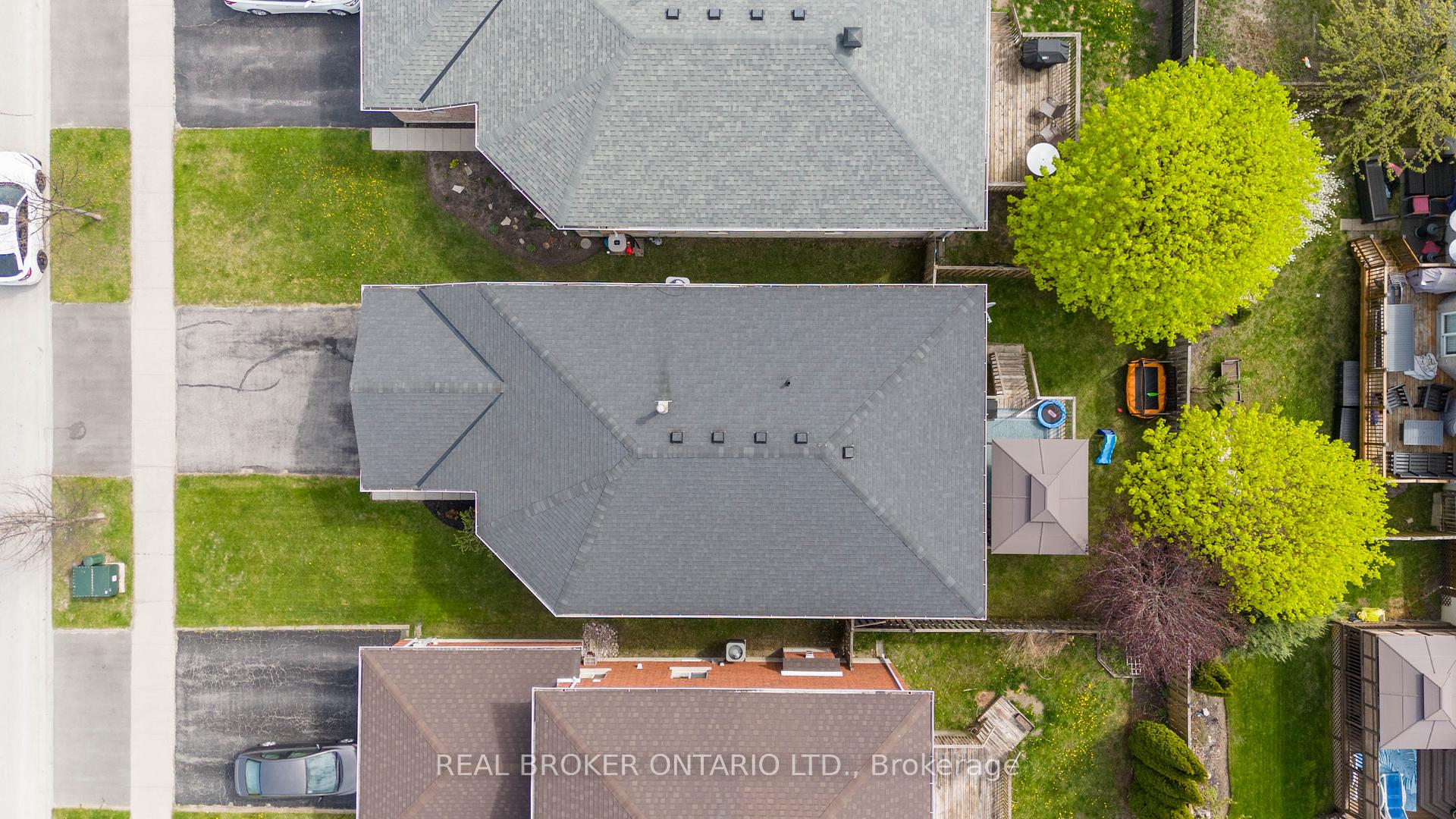 Photo 32 of 59 Jagges Drive, Barrie, Edgehill Drive — HOMEH
