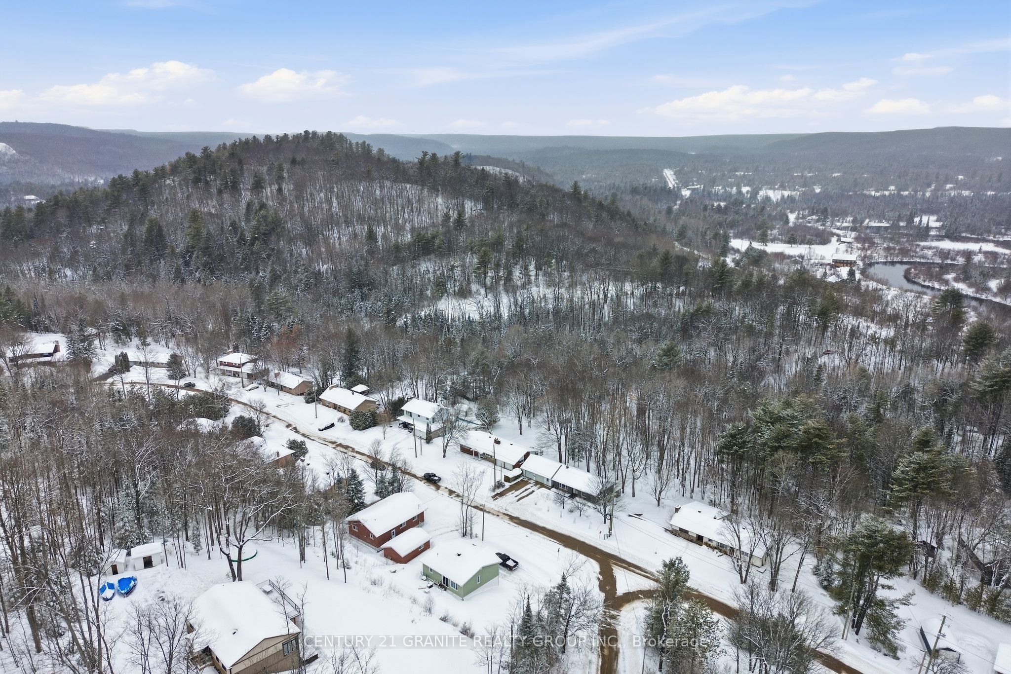 Photo 97 of 12 Forest Hill Road, Bancroft, Bancroft Ward — HOMEH