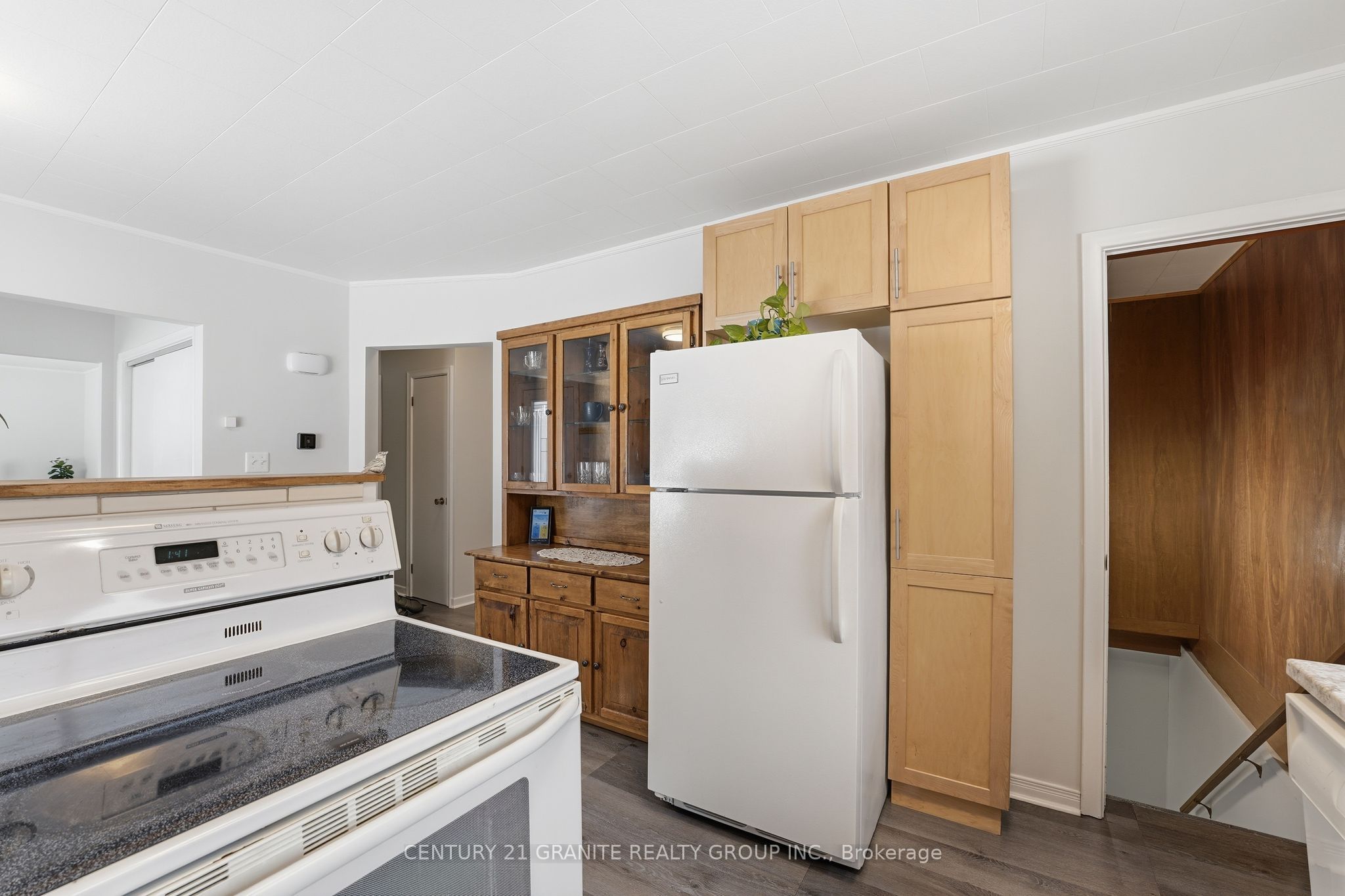 Photo 74 of 12 Forest Hill Road, Bancroft, Bancroft Ward — HOMEH