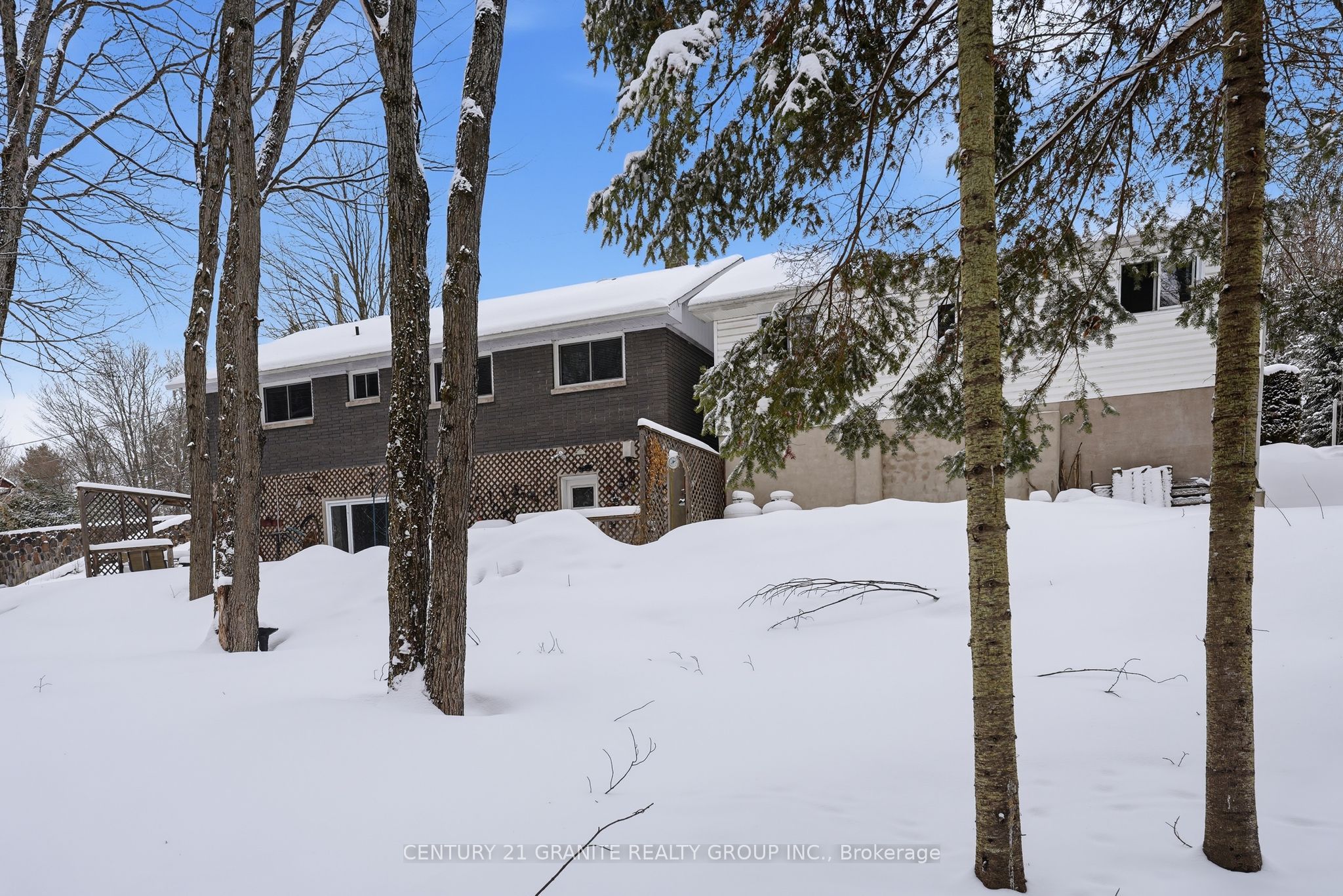 Photo 96 of 12 Forest Hill Road, Bancroft, Bancroft Ward — HOMEH