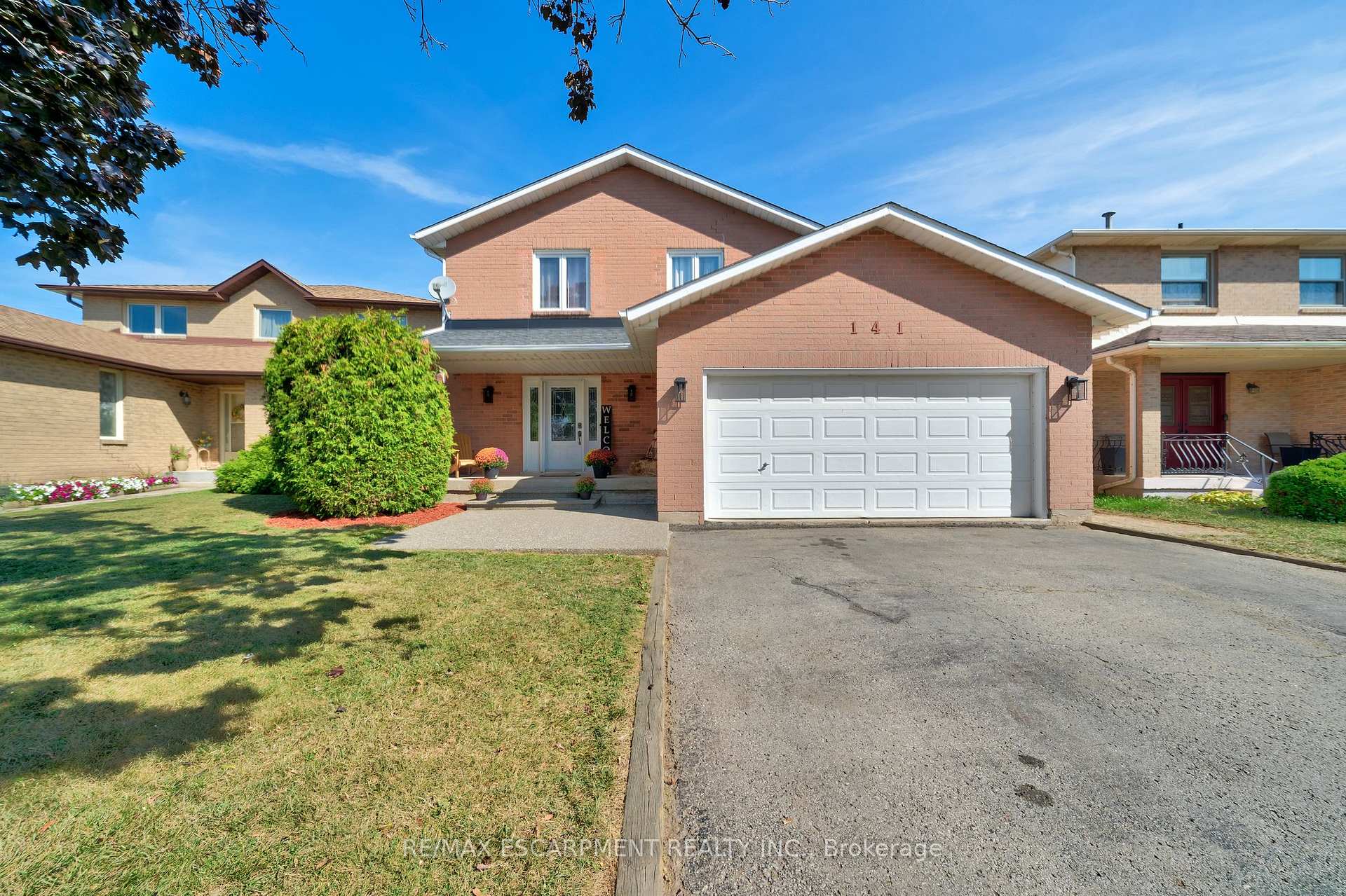 Photo 1 of 141 Templemead Drive, Hamilton, Templemead — HOMEH
