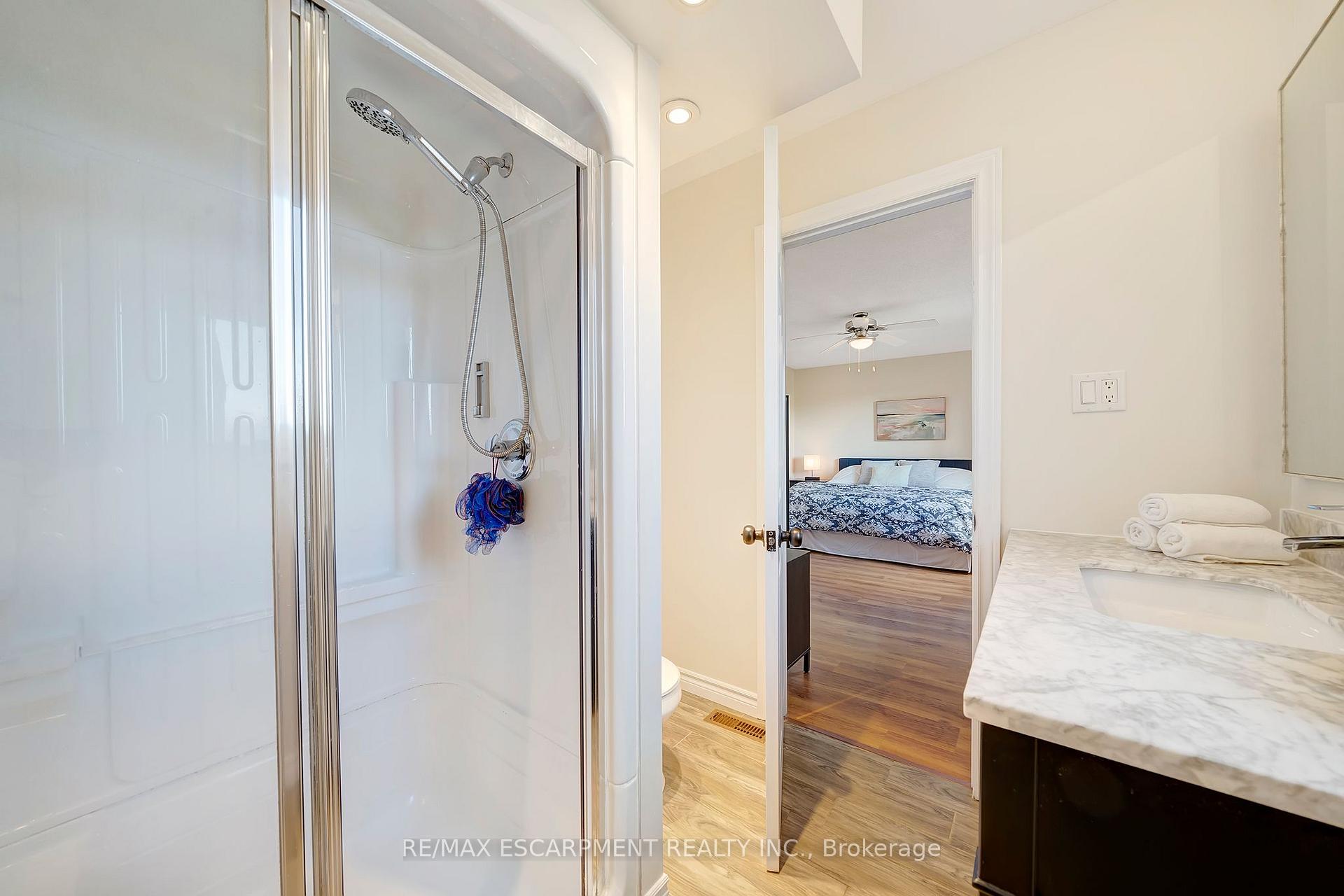 Photo 19 of 141 Templemead Drive, Hamilton, Templemead — HOMEH