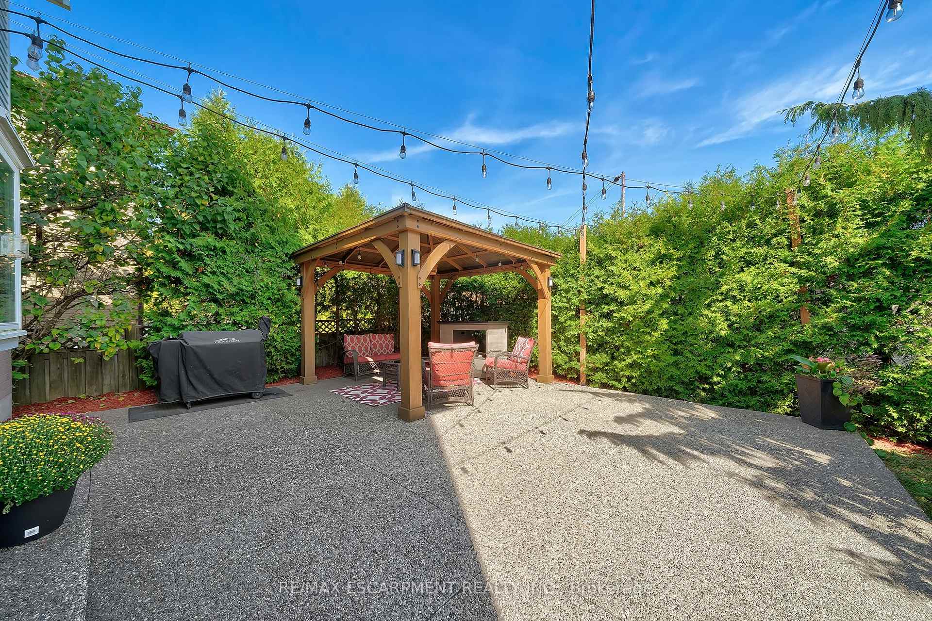 Photo 27 of 141 Templemead Drive, Hamilton, Templemead — HOMEH