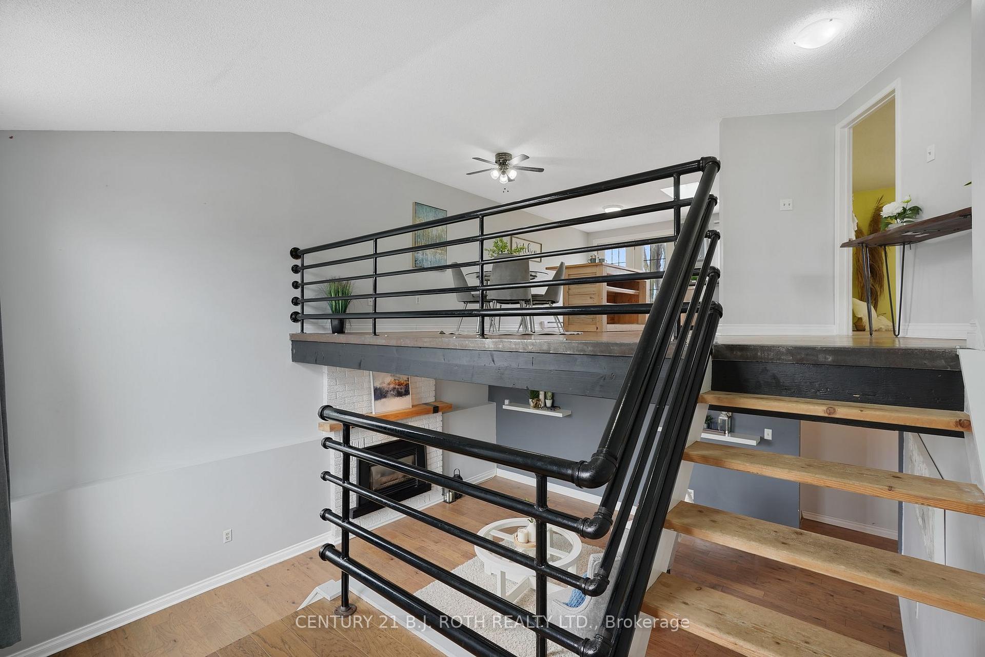 Photo 27 of 116 Shakespeare Crescent, Barrie, Letitia Heights — HOMEH