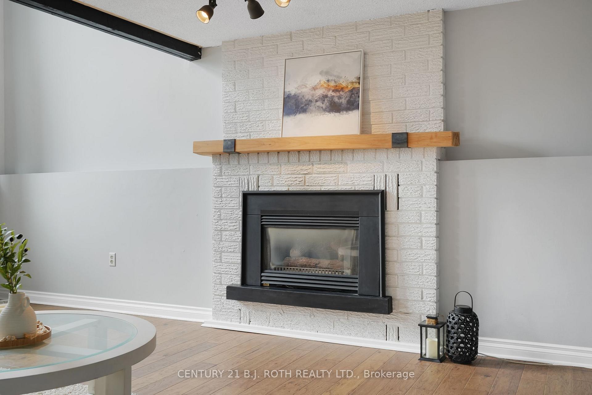 Photo 30 of 116 Shakespeare Crescent, Barrie, Letitia Heights — HOMEH