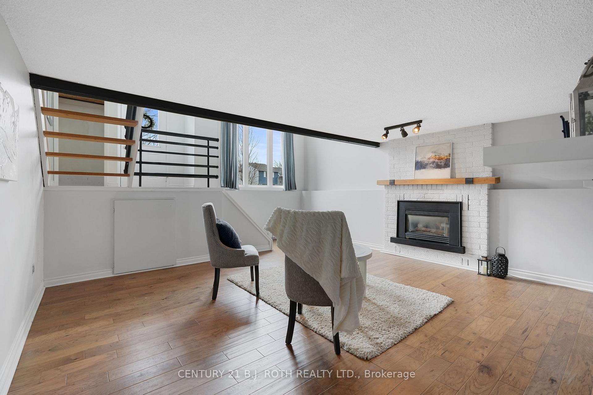 Photo 31 of 116 Shakespeare Crescent, Barrie, Letitia Heights — HOMEH