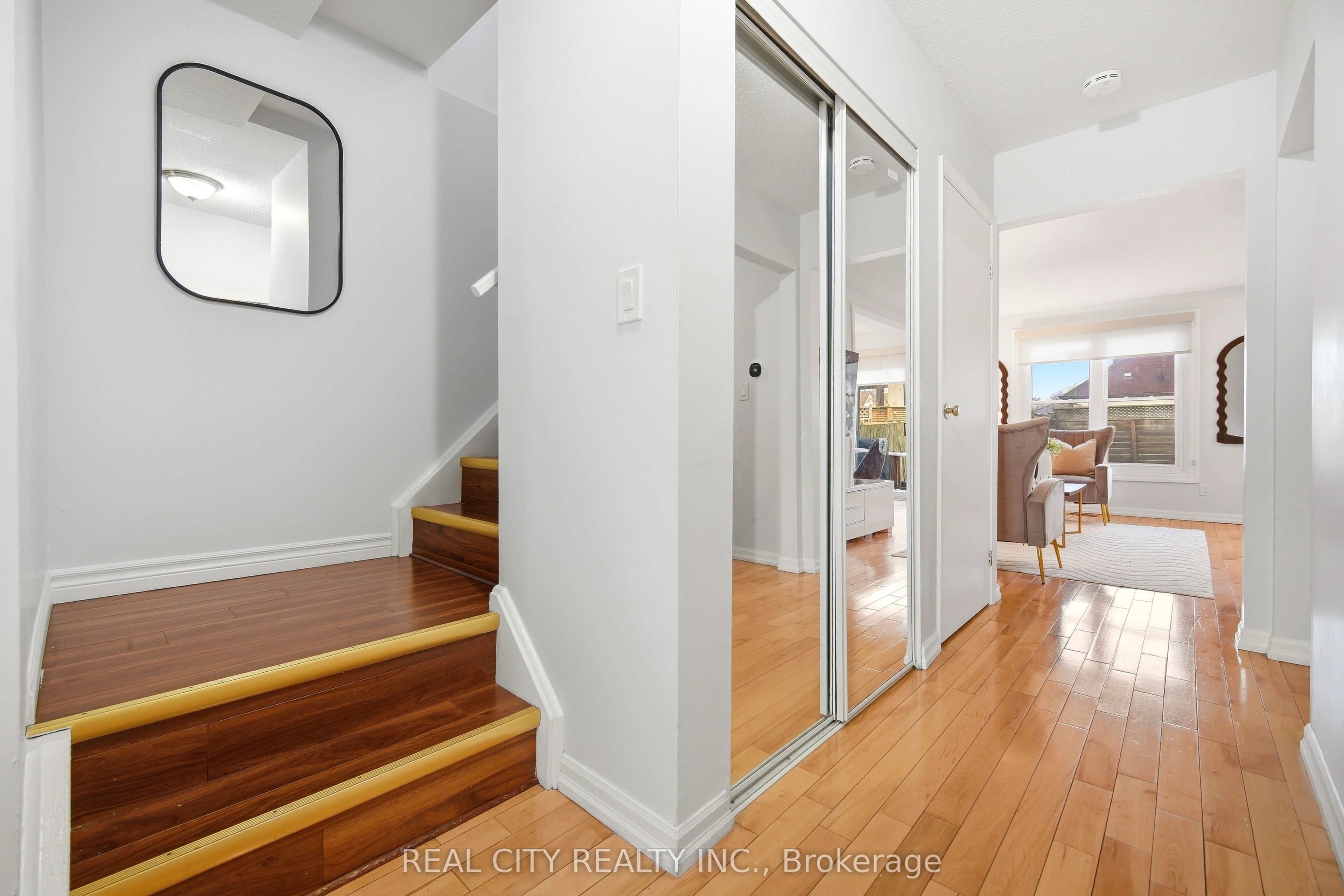 Photo 73 of 424 Jackson Street W, Hamilton, Kirkendall — HOMEH
