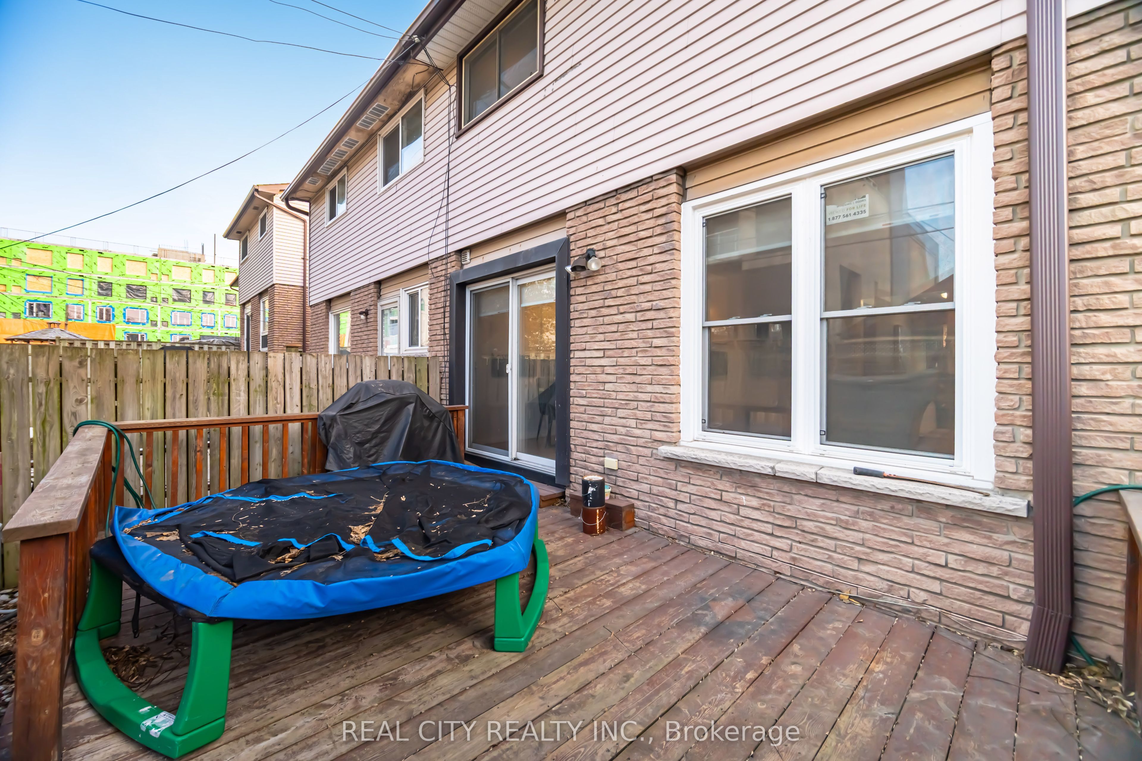 Photo 94 of 424 Jackson Street W, Hamilton, Kirkendall — HOMEH