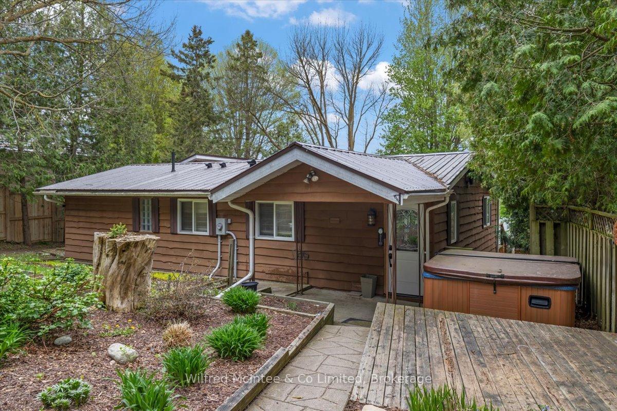 Photo 5 of 822 Marl Lake Rd 8, Brockton — HOMEH
