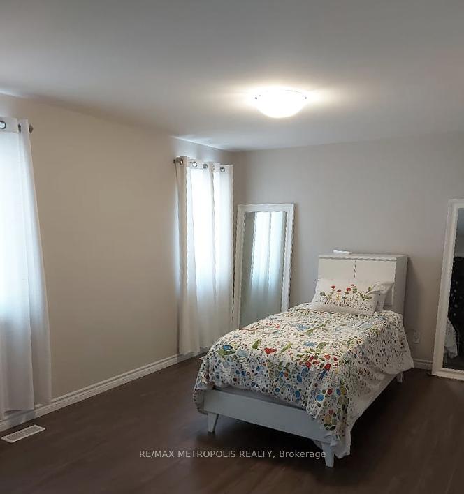 Photo 10 of 81 Finch Drive, Belleville, Belleville Ward — HOMEH